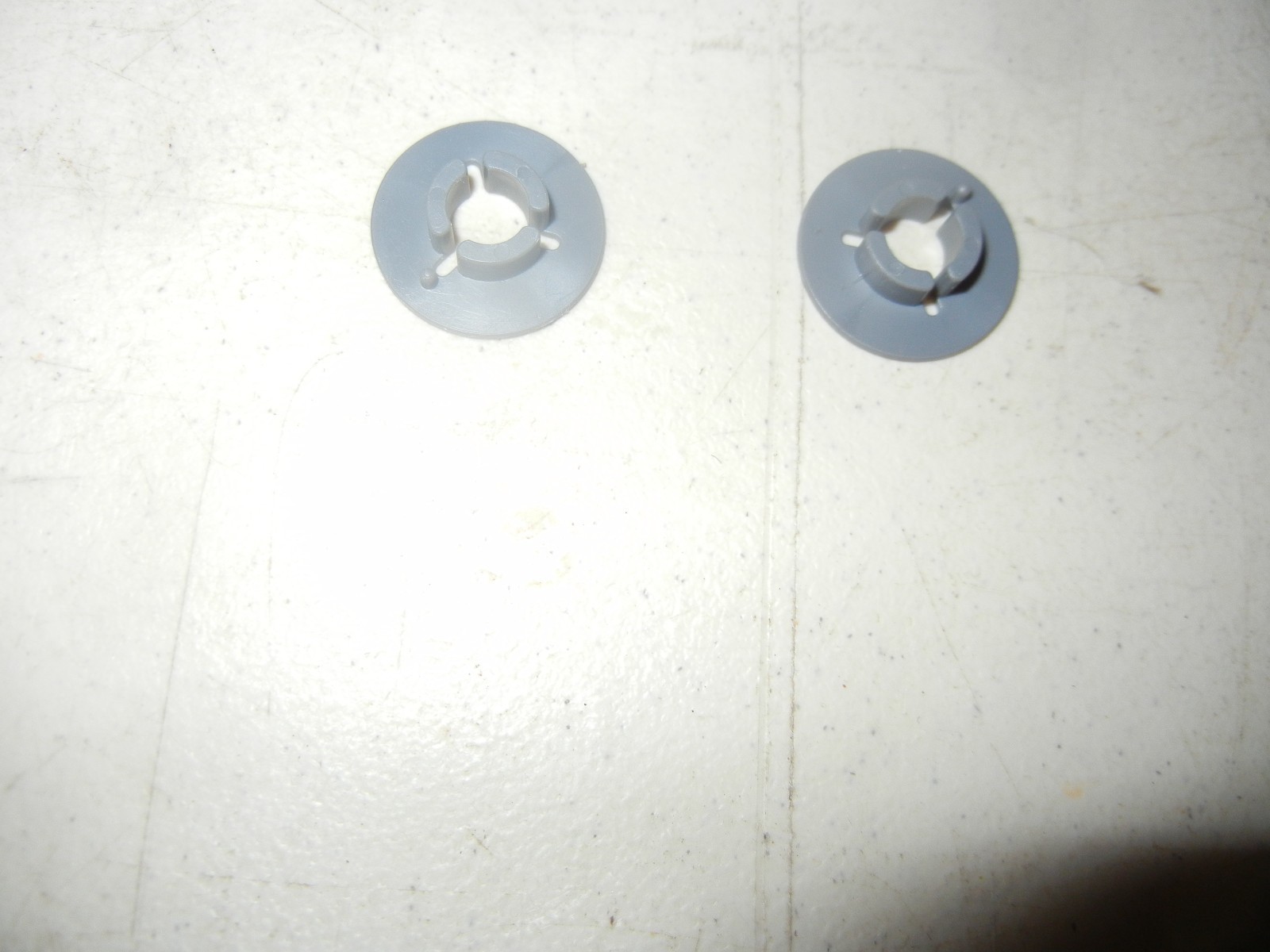 Vintage 8mm Film Storage Cannisters – Two Plastic – One Metal – 5″