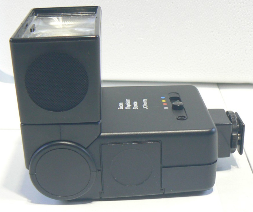 JC Penney Thyristor Strobe Camera Universal Hot Shoe Flash – Works TESTED