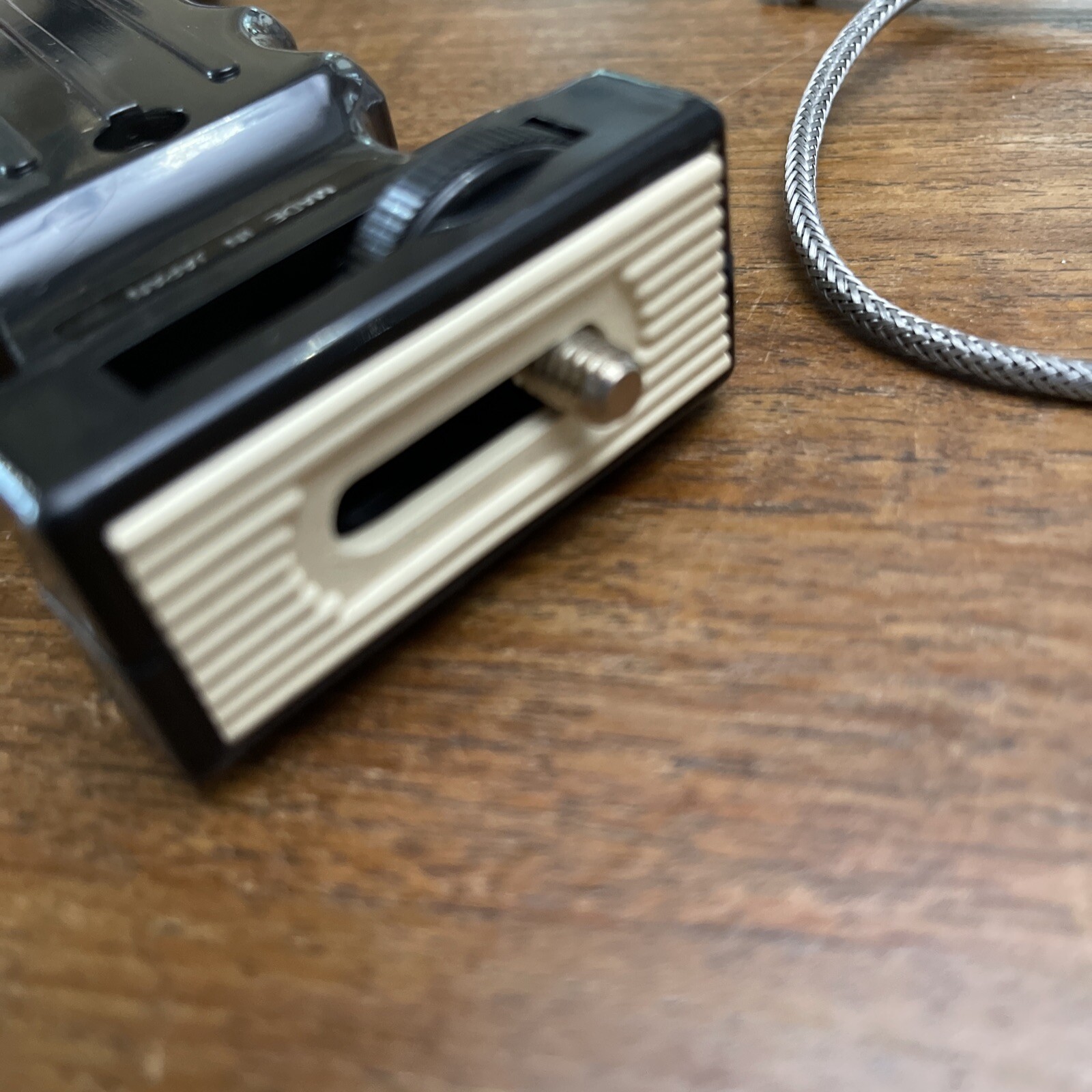 NEW OLD STOCK ASTRANAR CAMERA PISTOL GRIP W/ARMORED FLEXIBLE CABLE RELEASE