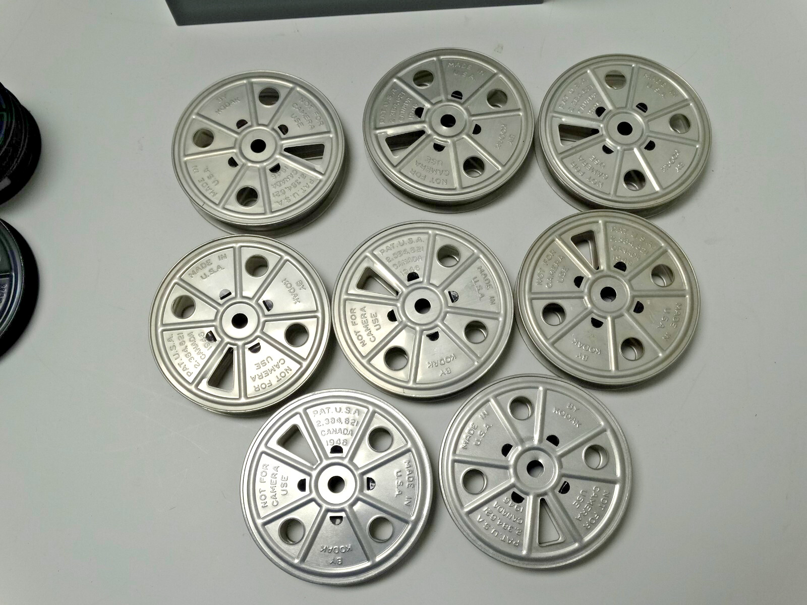 (12) VTG Kodak Empty Film Reels Metal Storage Box 1930s 1940s 2-7/8″ to 3-5/8″