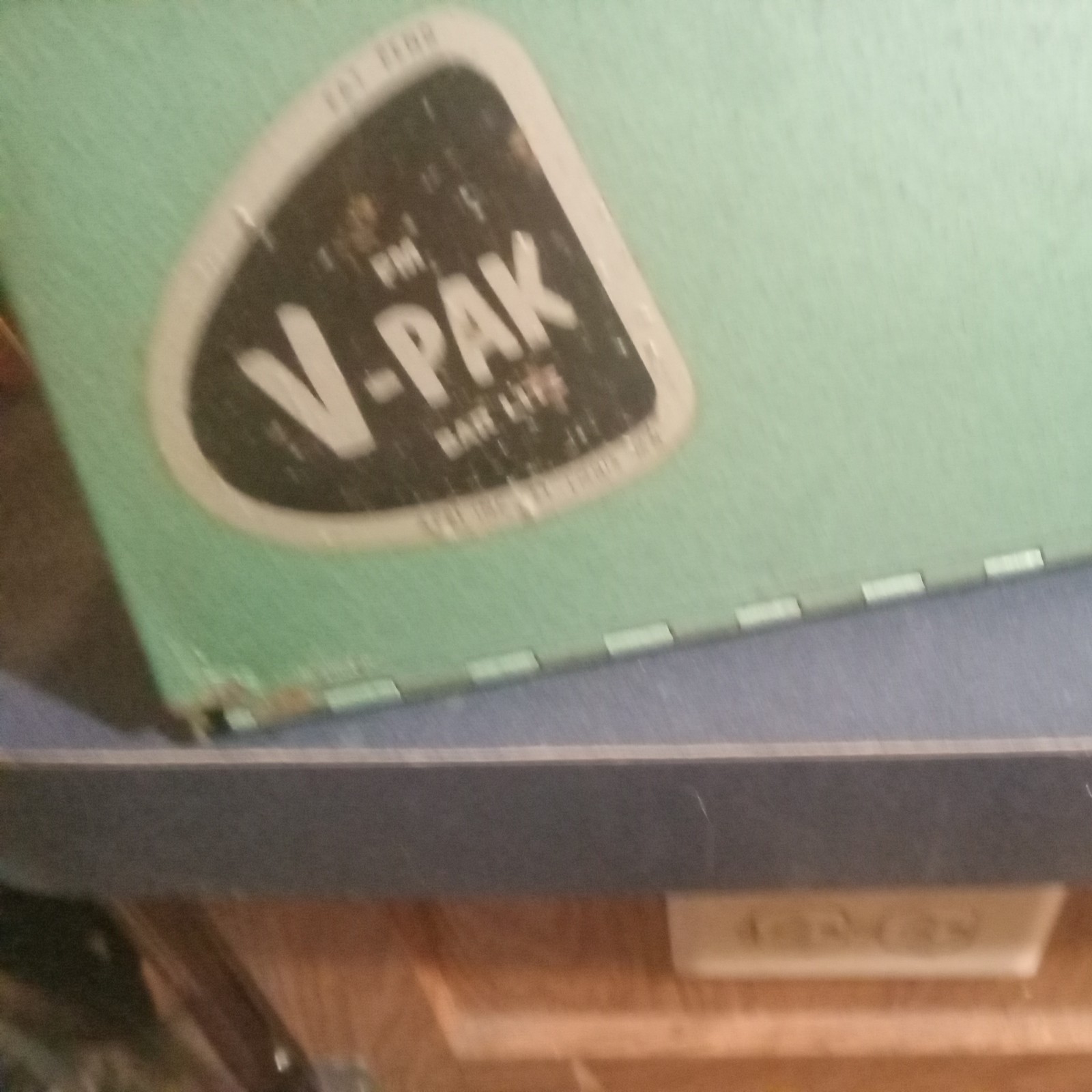 Vtg Mid Century V-PAK 4 Bulb Light Lite CPL Bar, case APEL INC., St. Louis, MO