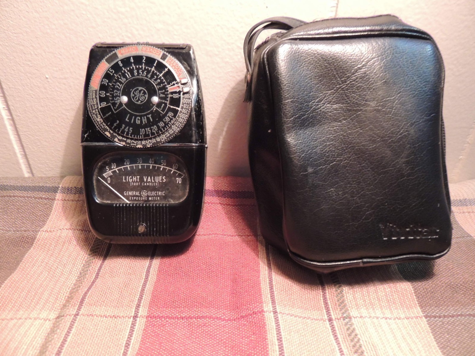 General Electric Model-8DW58Y4 Exposure Light Meter Photography