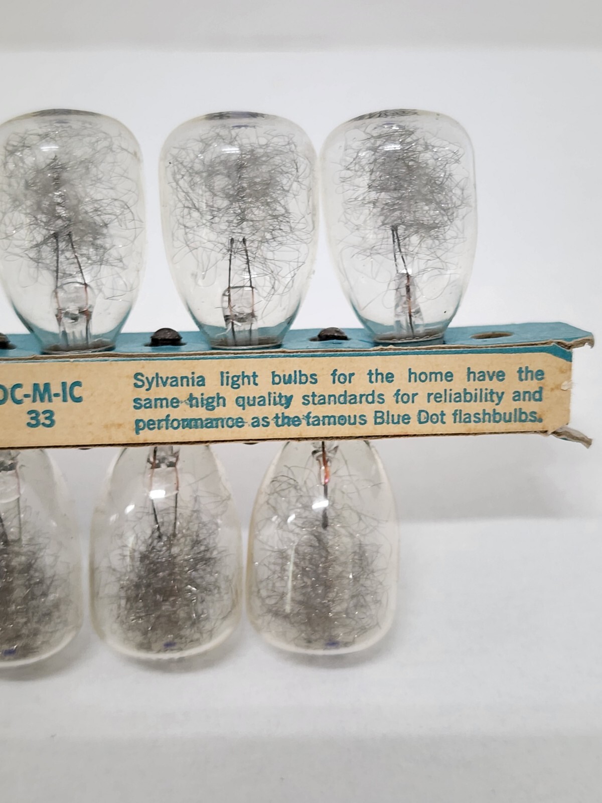 Vintage Sylvania/GE Flashbulbs Blue Dot M3, M3B – 14 Bulbs 3Blue 11 Clear Box