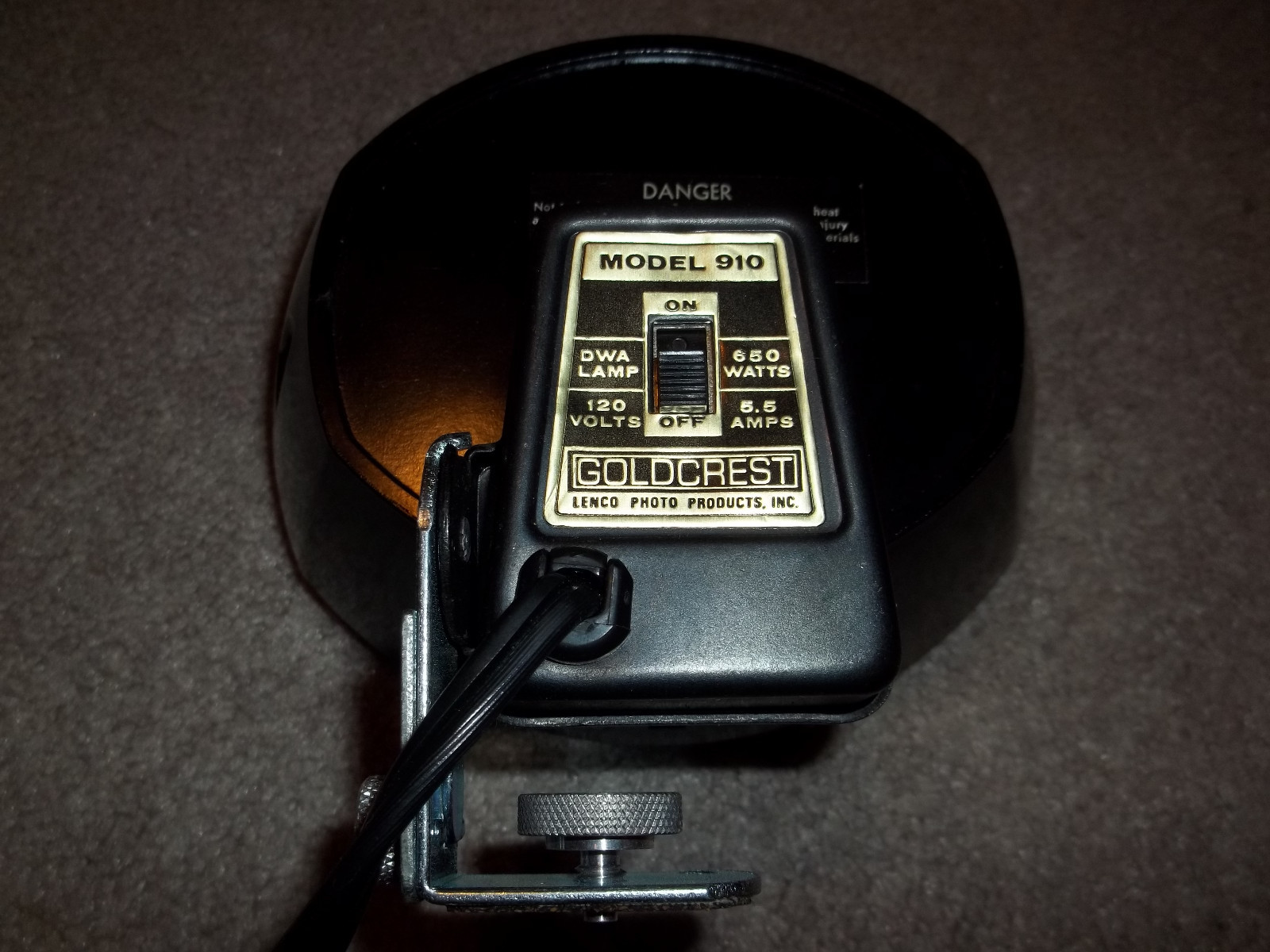 Goldcrest Super 8 Sealed Beam Movie Light 650 Watts model 910 W/ Box