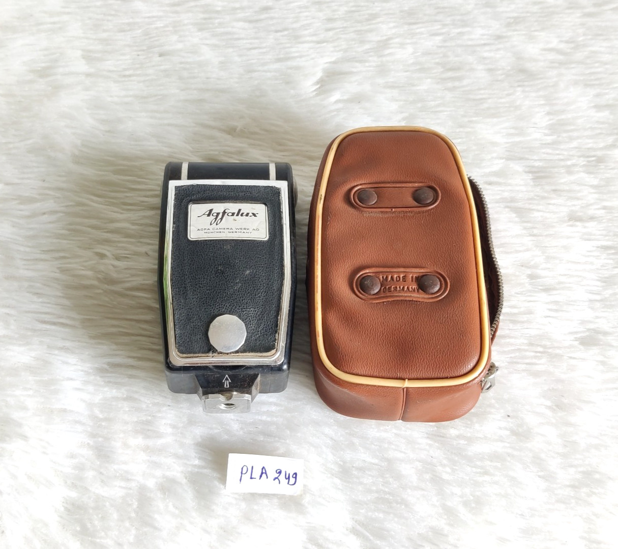 Vintage Agfalux AGFA Camera Werk AG Pocket Flash Germany w/ Original Case PLA249