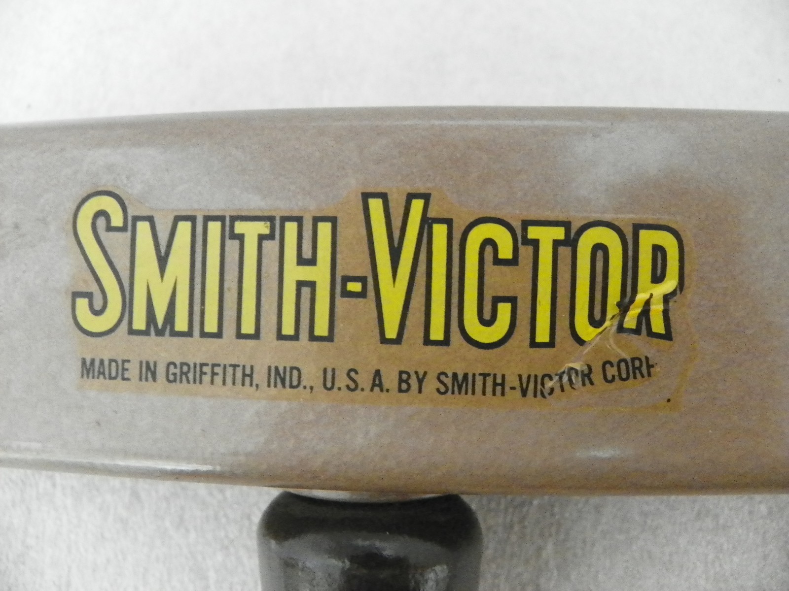 Vintage Smith-Victor L2 Indoor Light Bar ~ Photo – Camera ~ Dual Bulb ~ Works