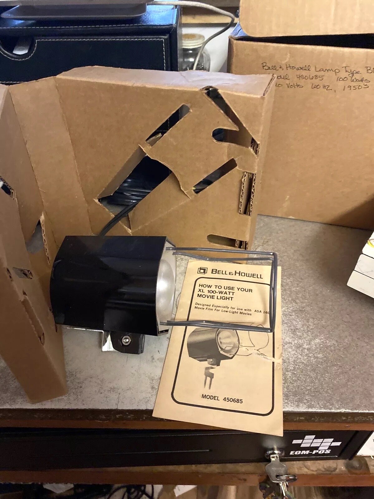 Bell & Howell Lamp BDK 450685 100 Watts 120 Volts 60HZ ASA 160 Low Light 1950’s