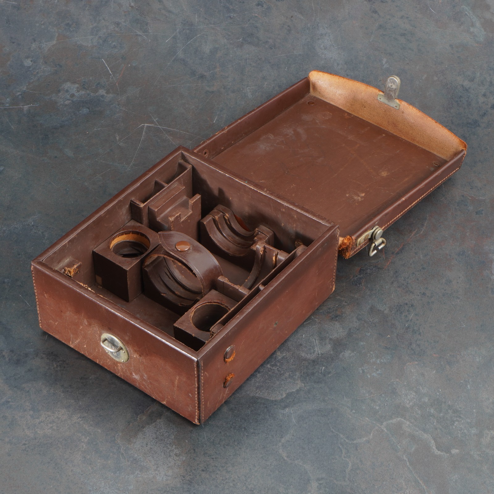 :Leica Original Brown Leather System/Outfit Case for L39 Screw Mount Cameras