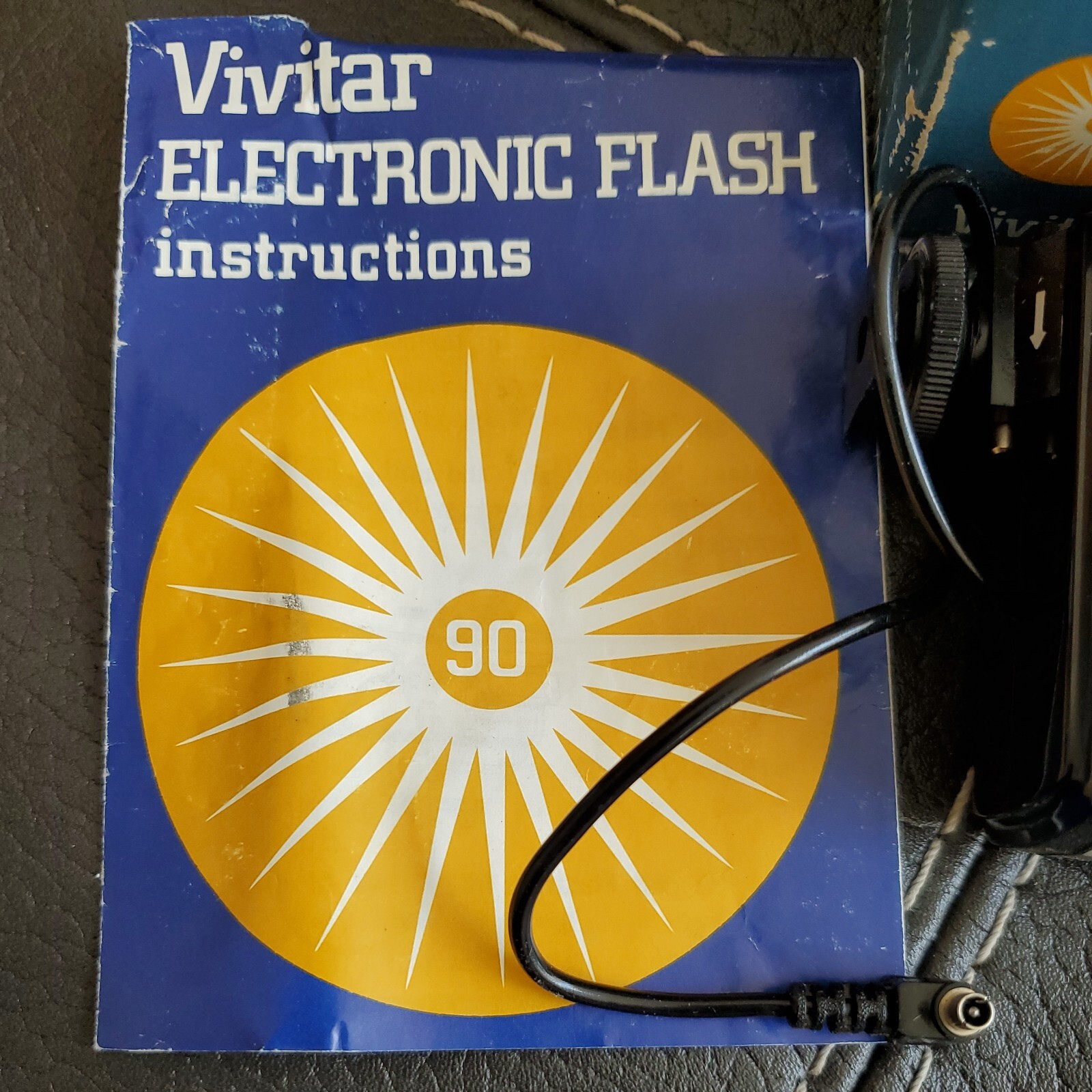 Vintage Vivitar Electronic Flash 90 in Original Box w Original Instructions