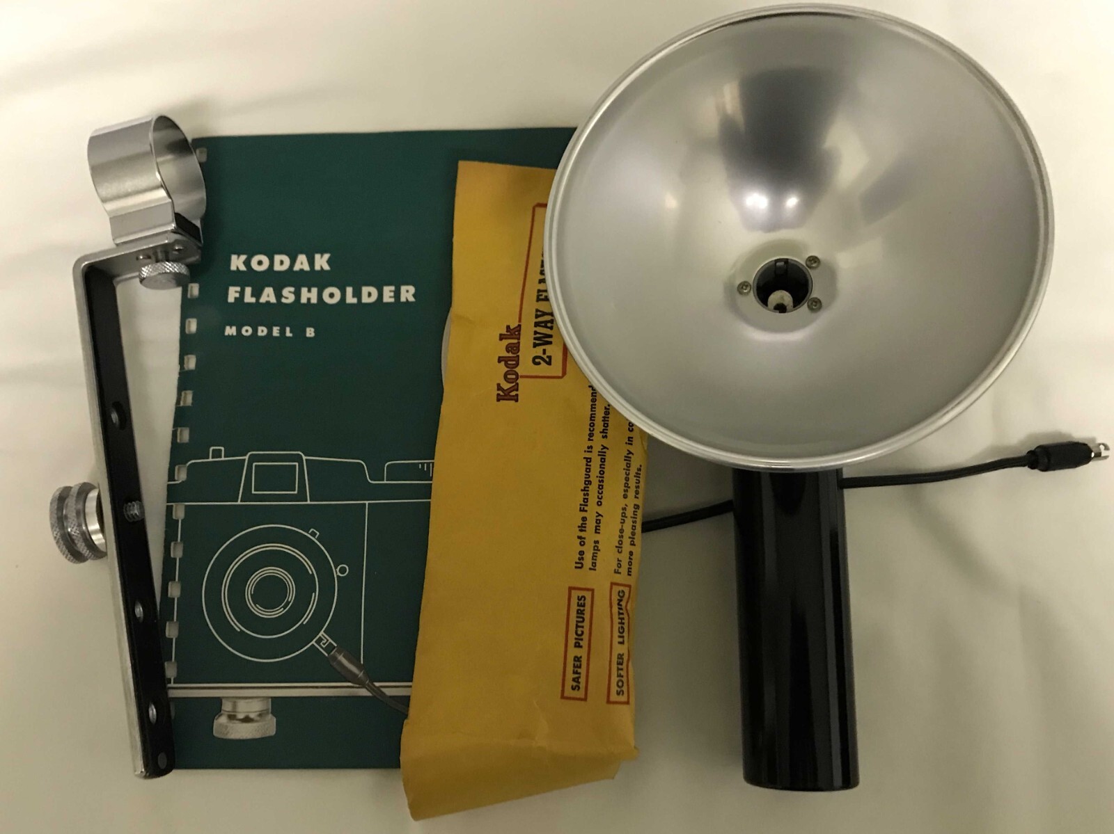 Vintage Kodak Flasholder Model B With Standard Bracket – Complete