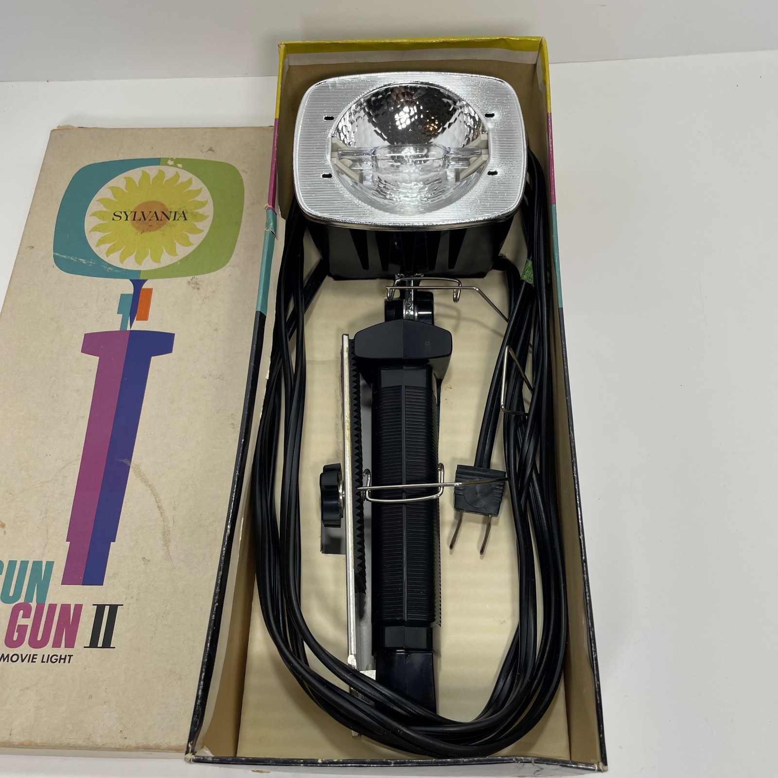 Vintage Sylvania Sun Gun Movie Light SG-50 W Original Box & Manual, Works Well