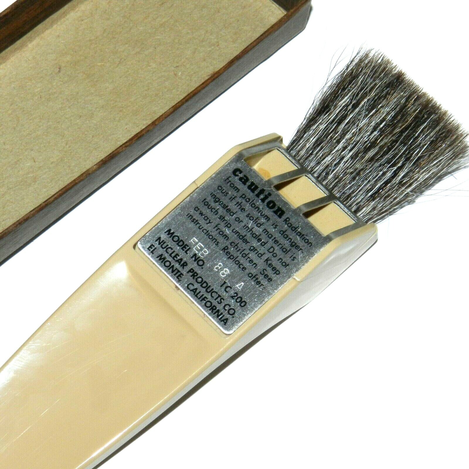 Staticmaster Camera Vinyl Record Brush Model 1C200 Nuclear Products Co. w / Box