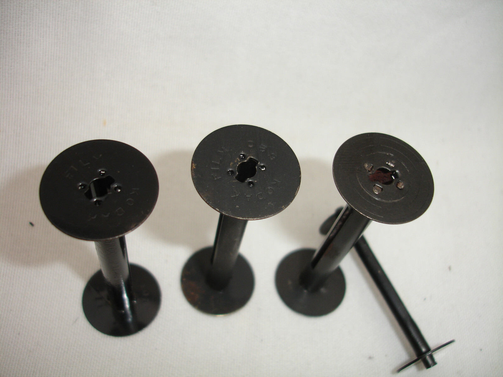 Vintage Metal Empty Take-Up Roll Film Spool ( 4 pcs ) for KODAK