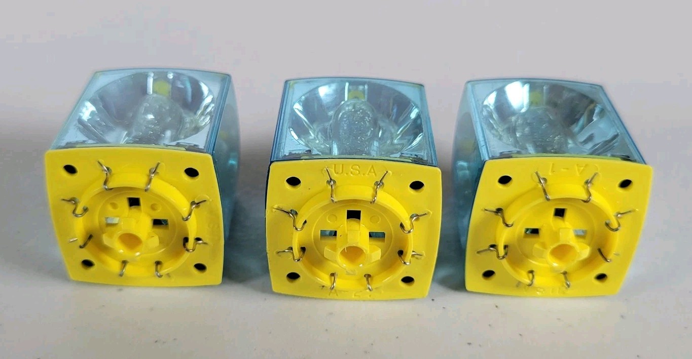 Vintage GE Flashcubes Set Of 3 Cubes in Original Box New Old Stock