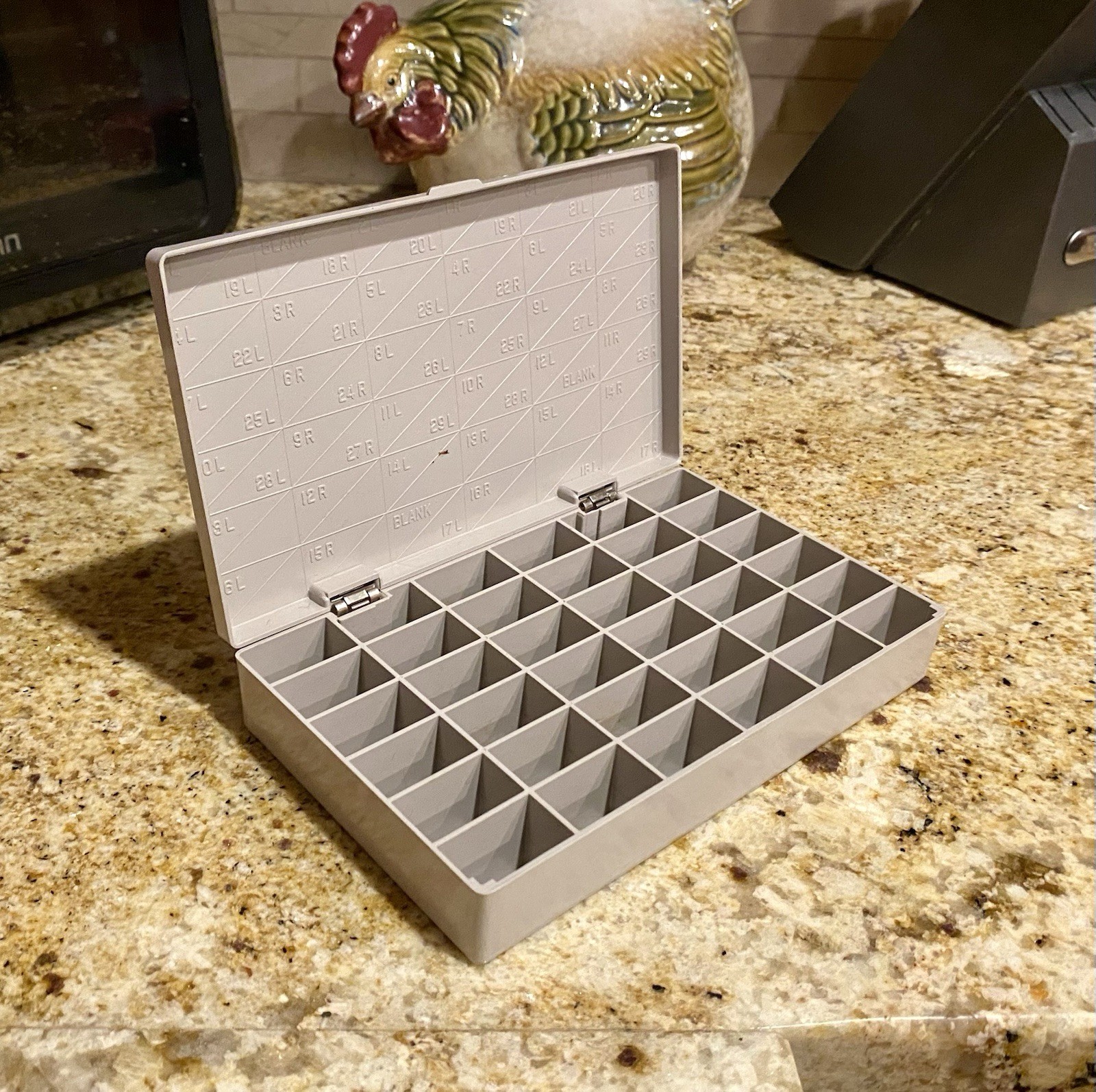 Vintage Stereo Realist Gray Plastic Case