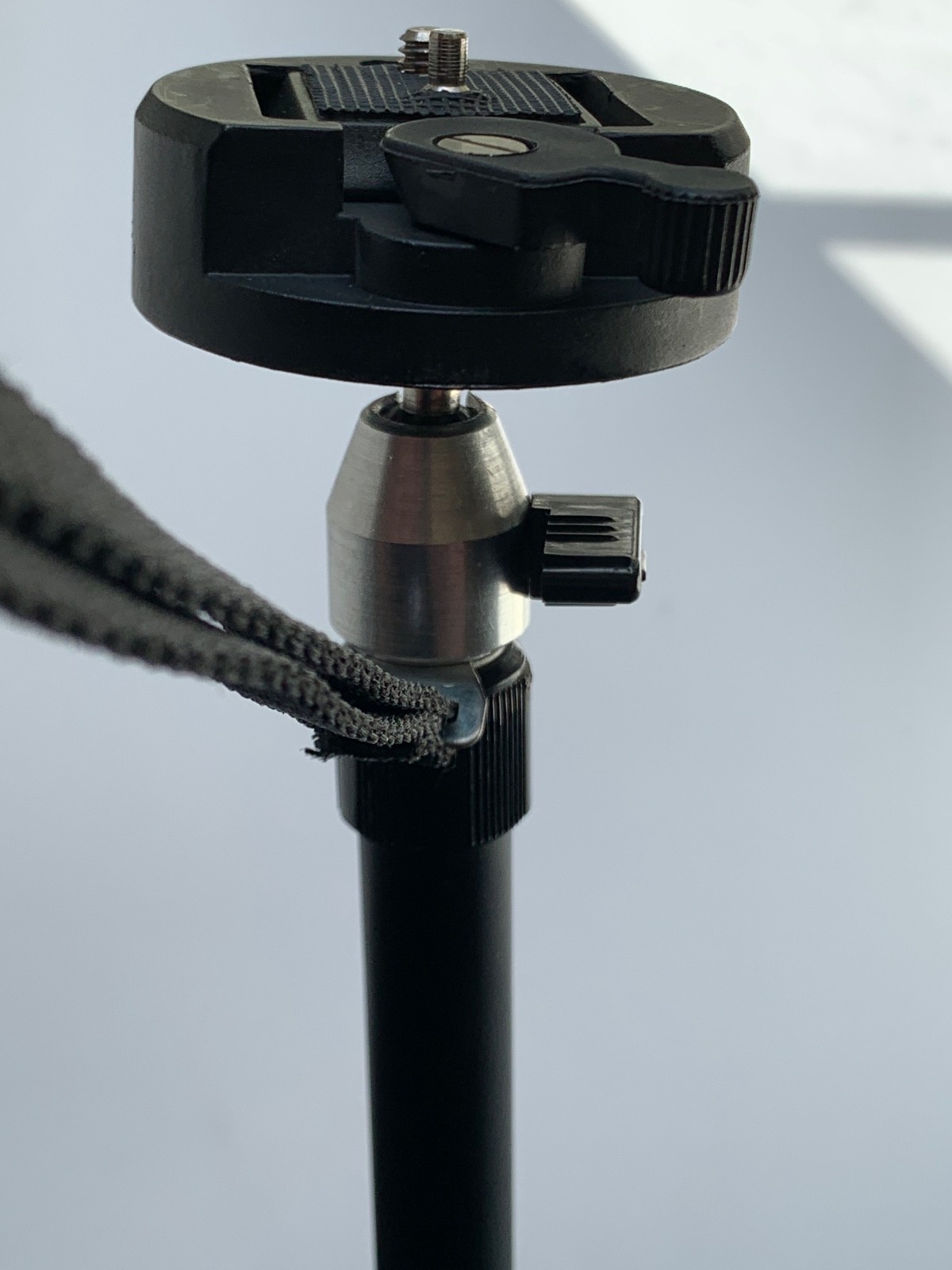 SIMA Video / Camera Waist Belt Walking Support Carrying System Extendable Tripod