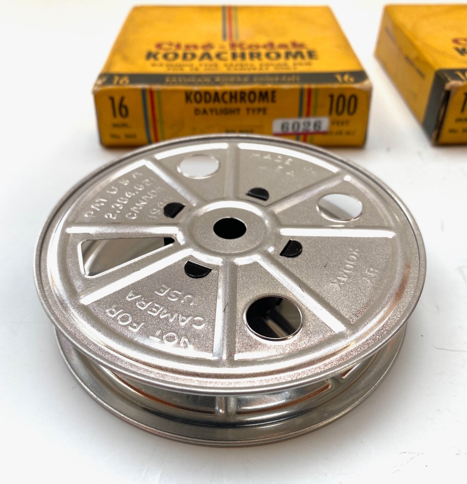 VINTAGE 16mm 4″ FILM REELS 1949 Vintge Cine-Kodak Safety Lot 2 100′ Reel
