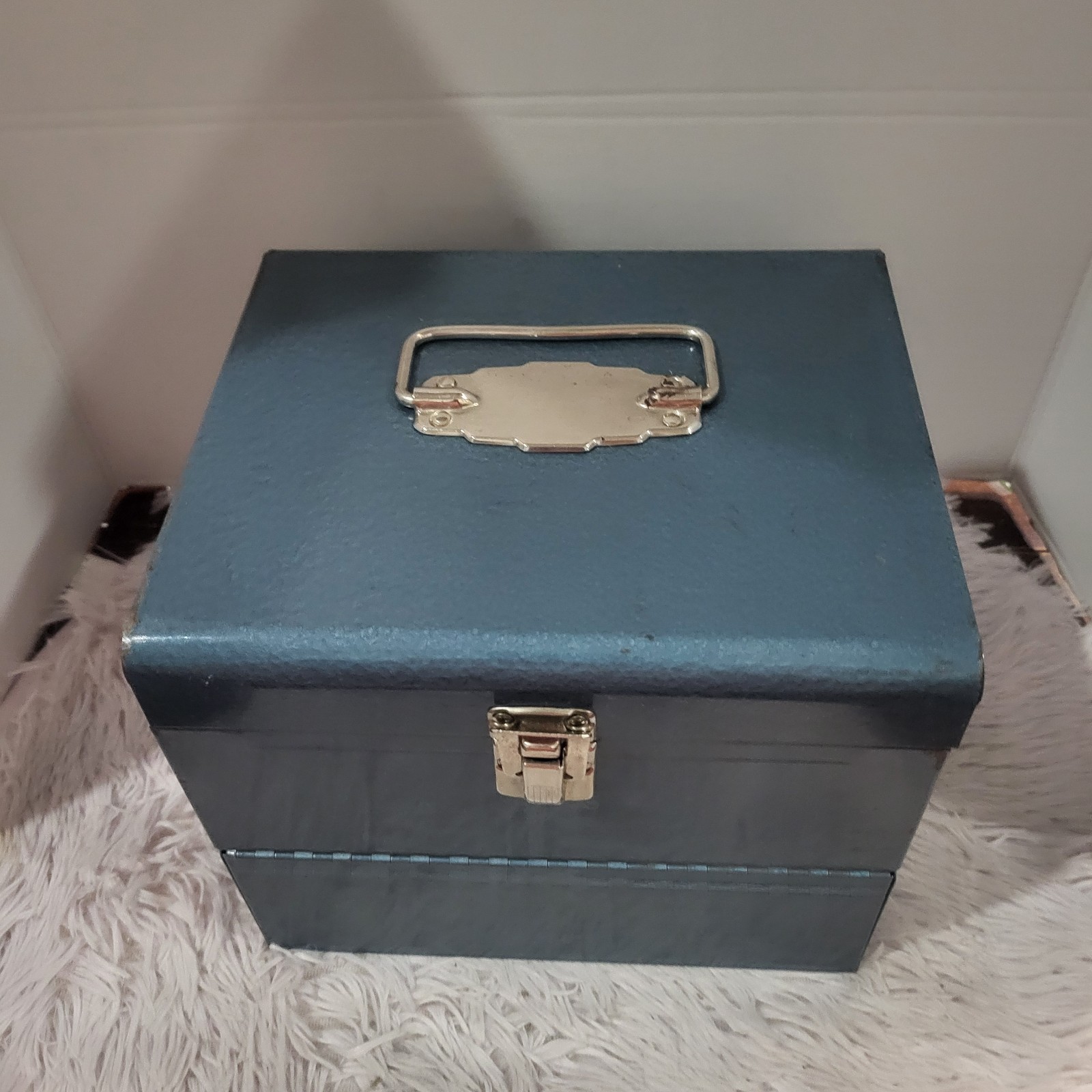 Vintage Bruce Metal 8mm Movie Film Reel Chest 12 Slots Box Storage Case