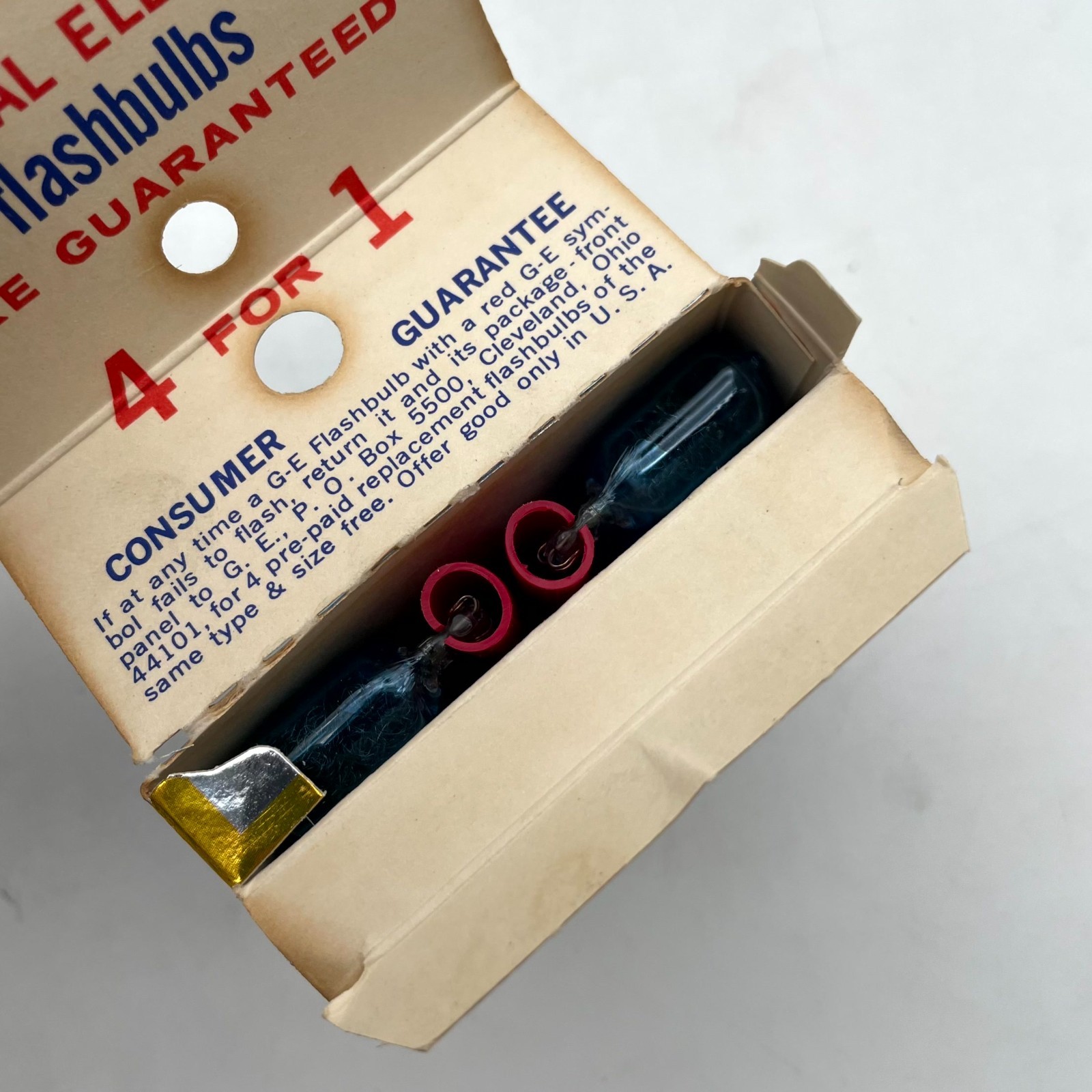 Lot of 12 General Electric AG-3B Super Blue Flash Bulbs for Film Photography