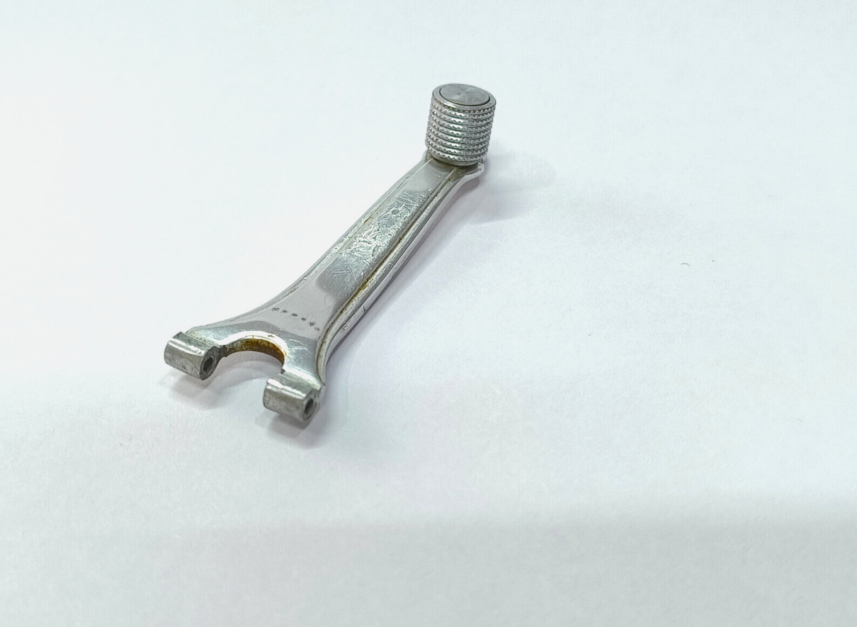 ROLLEI, Rolleiflex spare winding crank, Old type, Wide, 7.5 mm Fork Spacing #S18