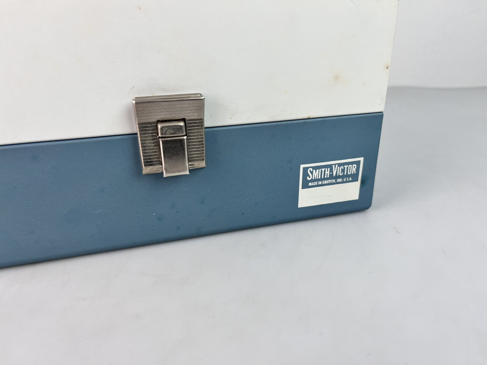Vintage Smith Victor 8 MM Metal Movie Reel Case