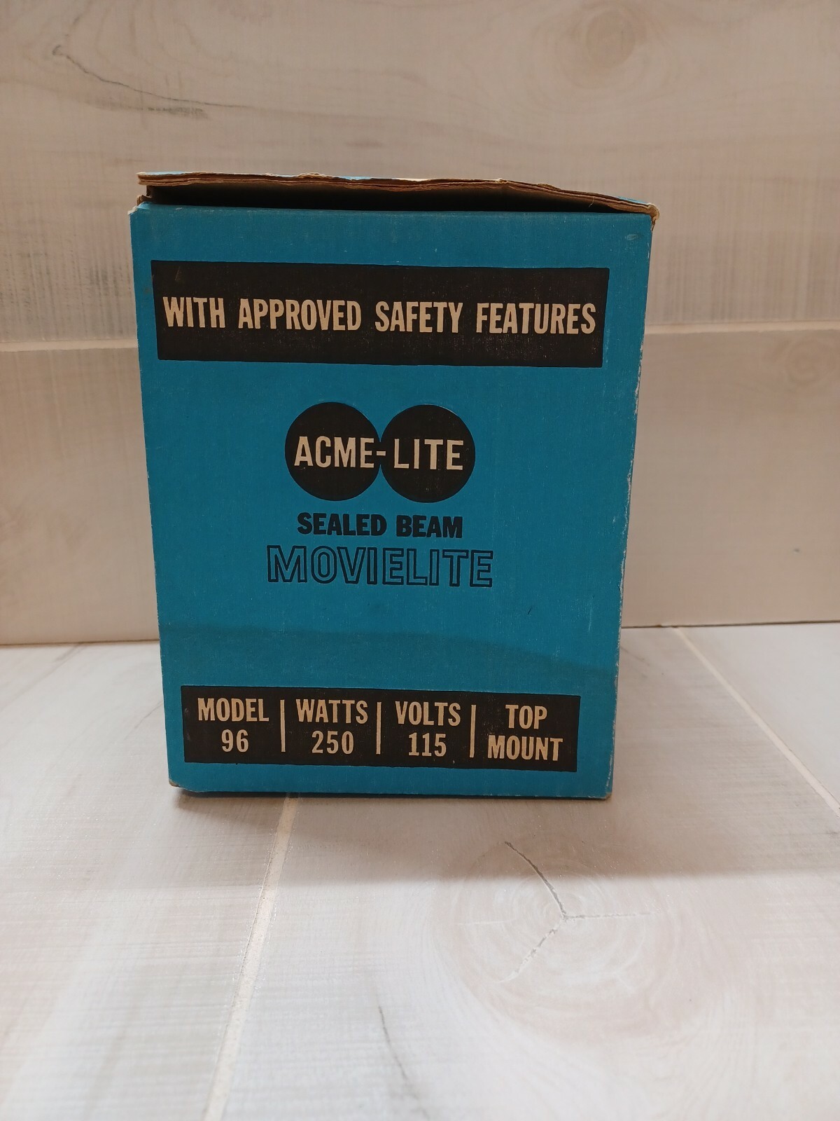 Vintage Acme-Lite Sealed Beam Movielite Model 96 250 Watts 115 Volts Tested