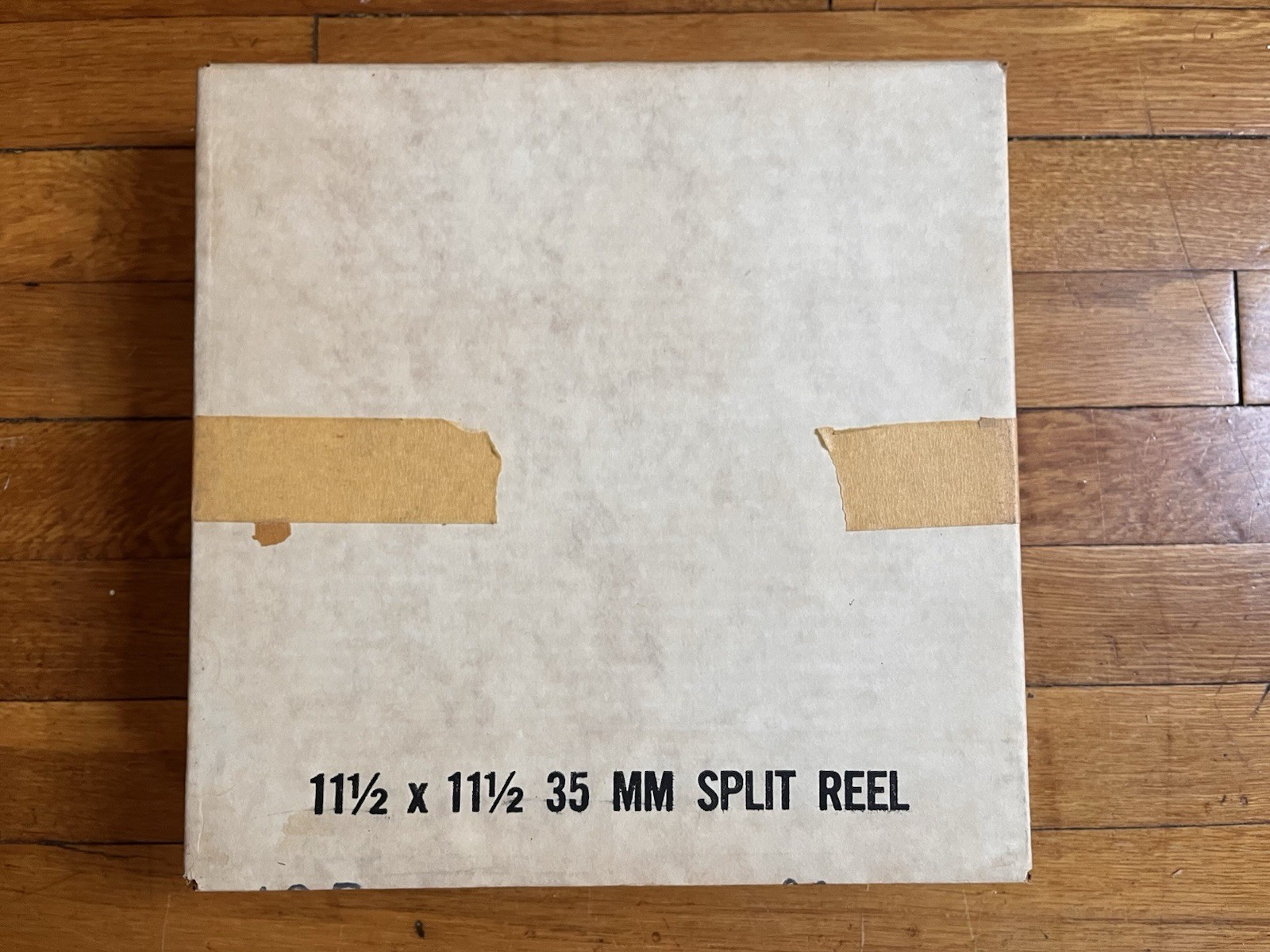 35MM 1200 ft J & R Film Co Movie Projector Split Reel 11-1/2″ NEW IN BOX