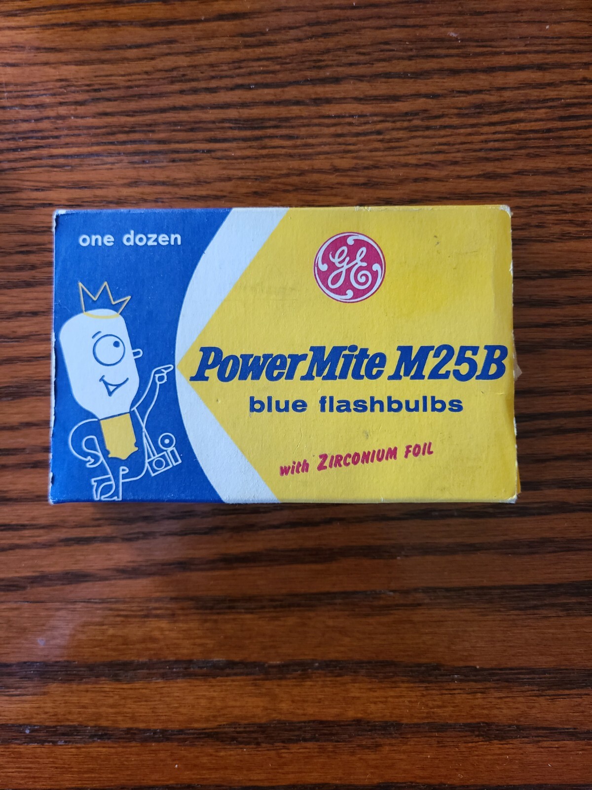 GE General Electric M25B Power Mite Blue Camera Photo Flash Bulbs Box 12 Bulbs