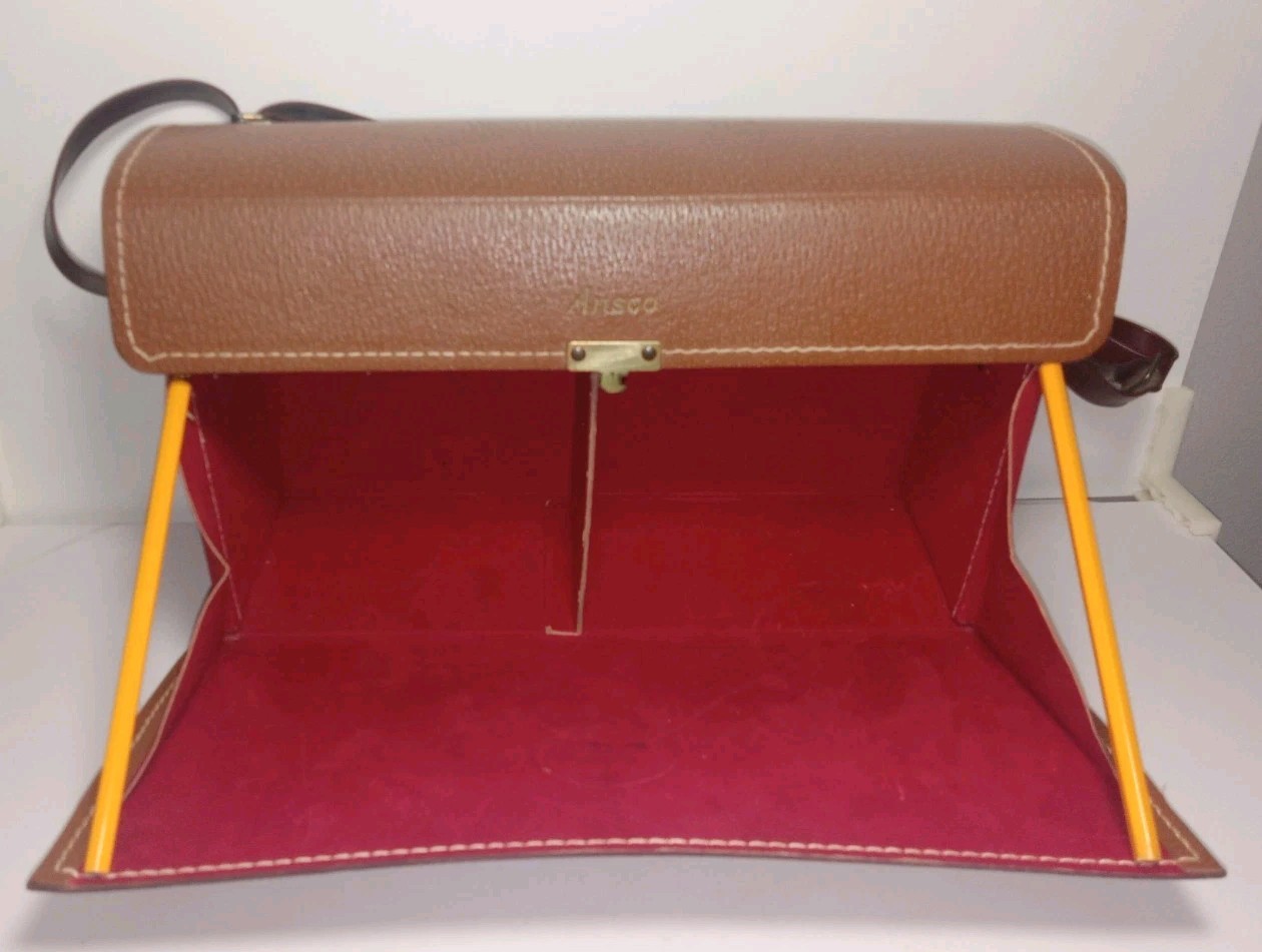 Vtg ANSCO Ready Flash Camera/Carrying Case w/Two Bulbs & No. 29 Portrait Lens 1+