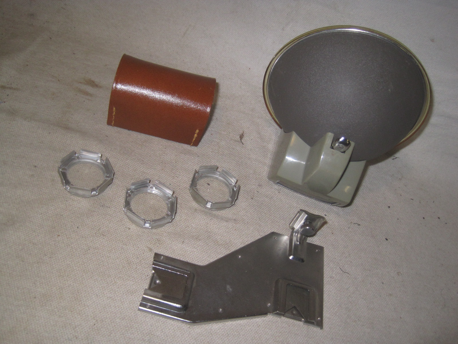 vintage Polaroid camera accessories Bounce Flash Bracket #291 281 flash 540 lens