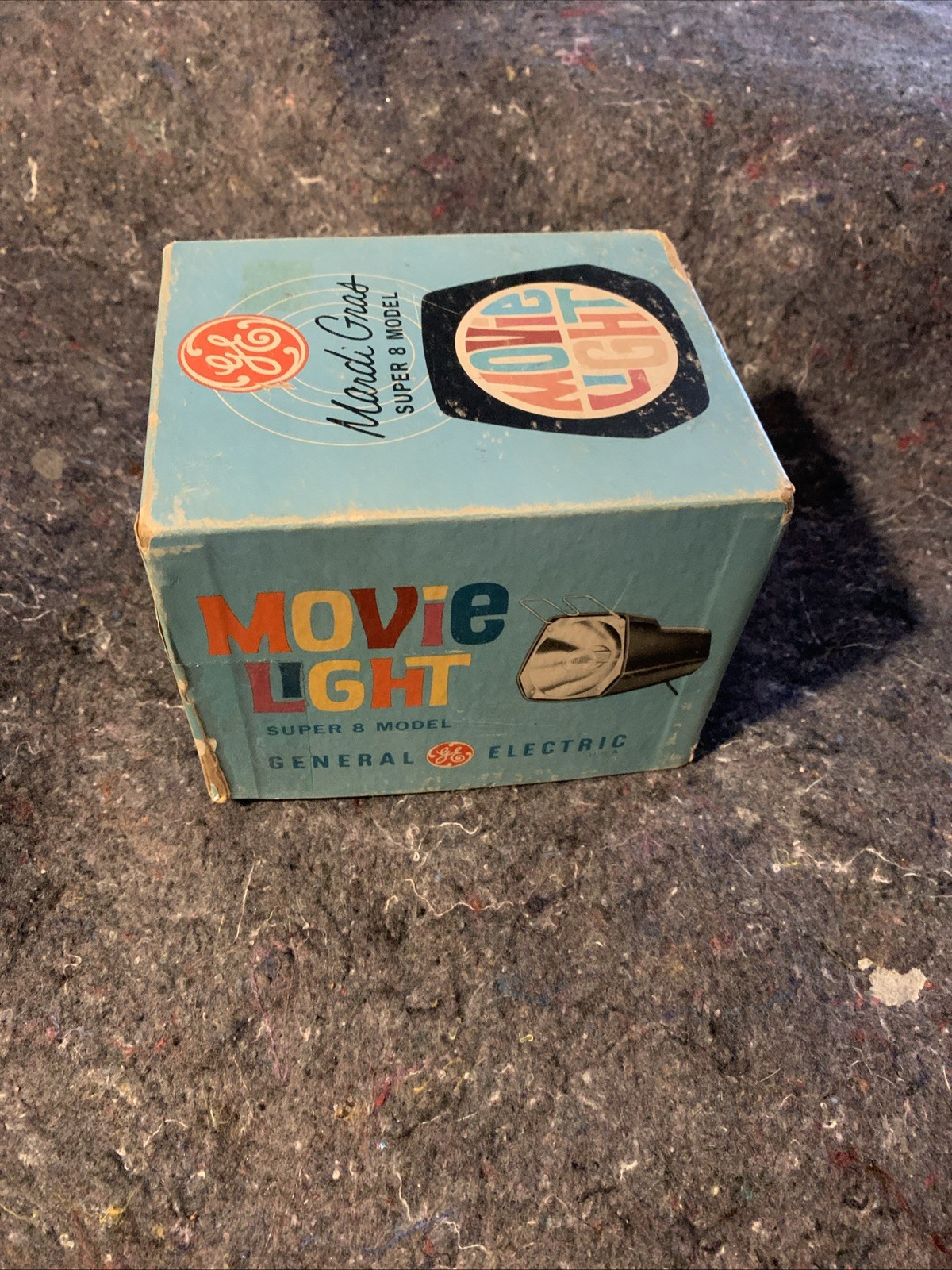 GE Mardi Gras Movie Light Super 8 Model w/ Box Vintage Works!