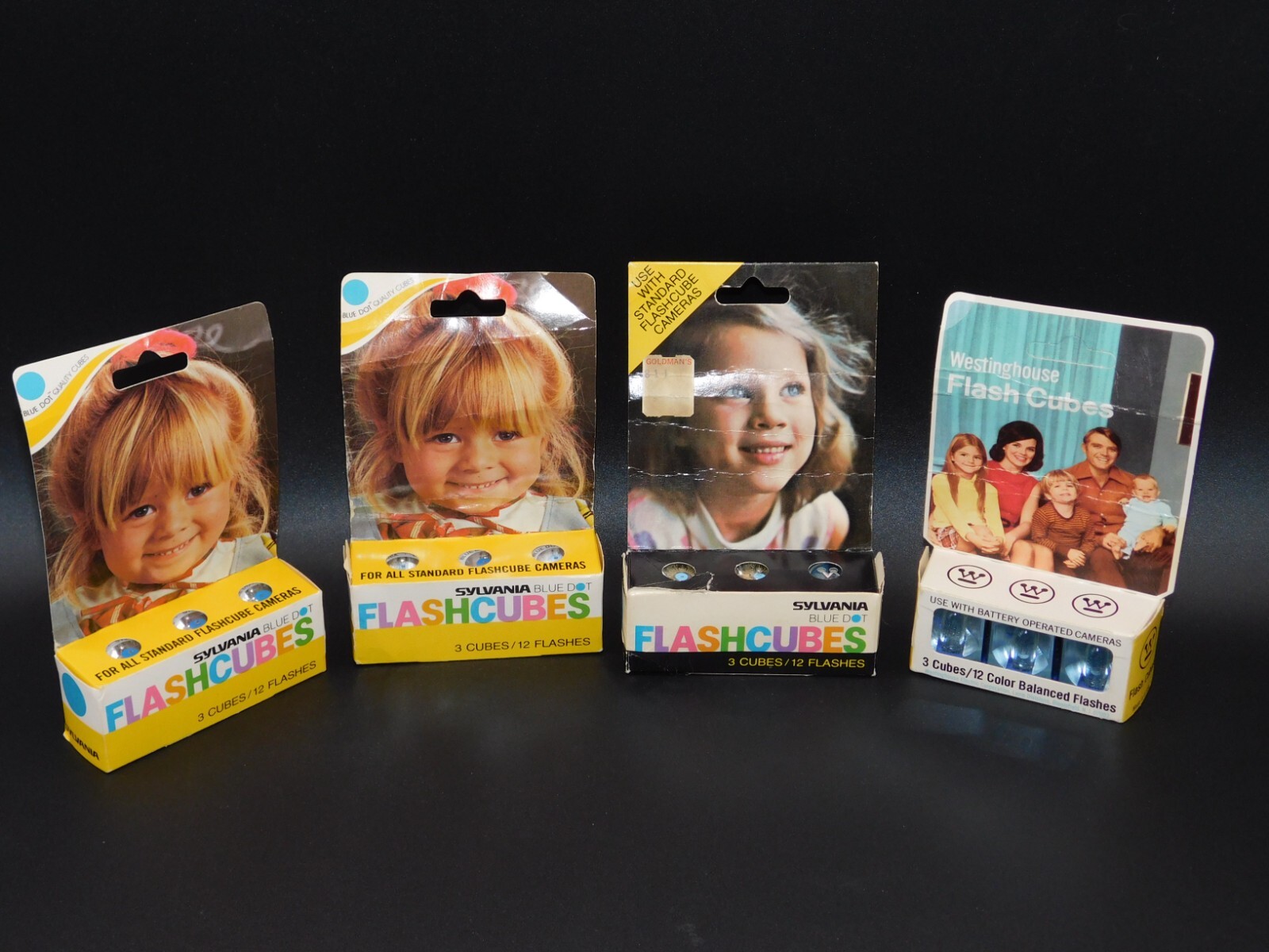 3 BOXS OF SYLVANIA BLUE DOT FLASHCUBES & 1 BOX OF WESTINGHOUSE BRAND. 4 TOTAL.