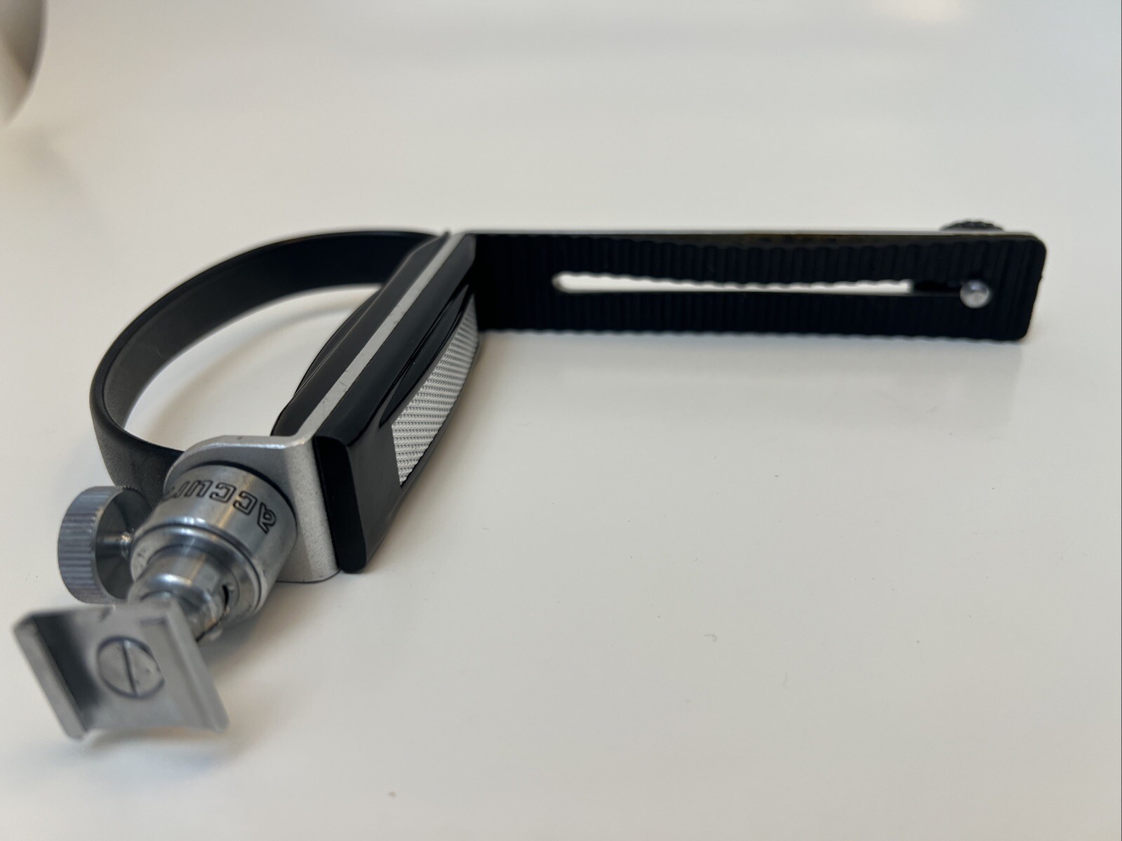 Vtg Accura Camera Body Grip with Flash Mount for Medium Format Cameras