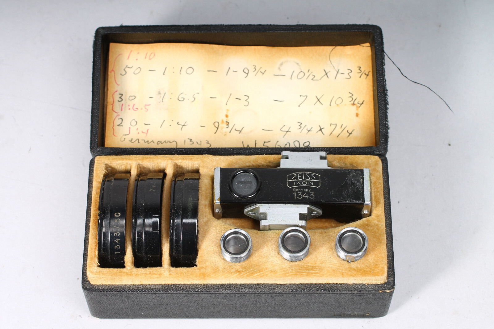 ZEISS IKON 1343 CONTAMETER CLOSEUP LENS SET FOR CONTAX 35MM CAMERAS