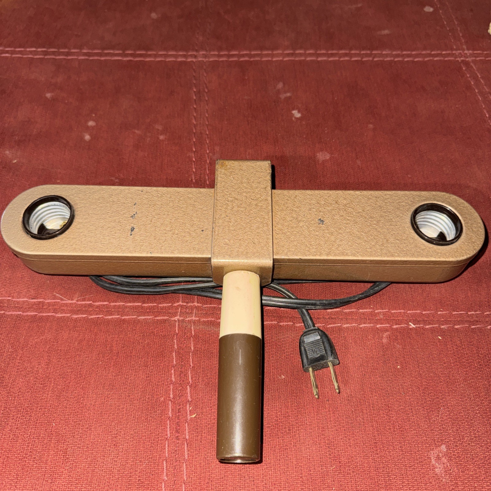 Vintage Logan Lite Deluxe 2 Lite bar in original packaging