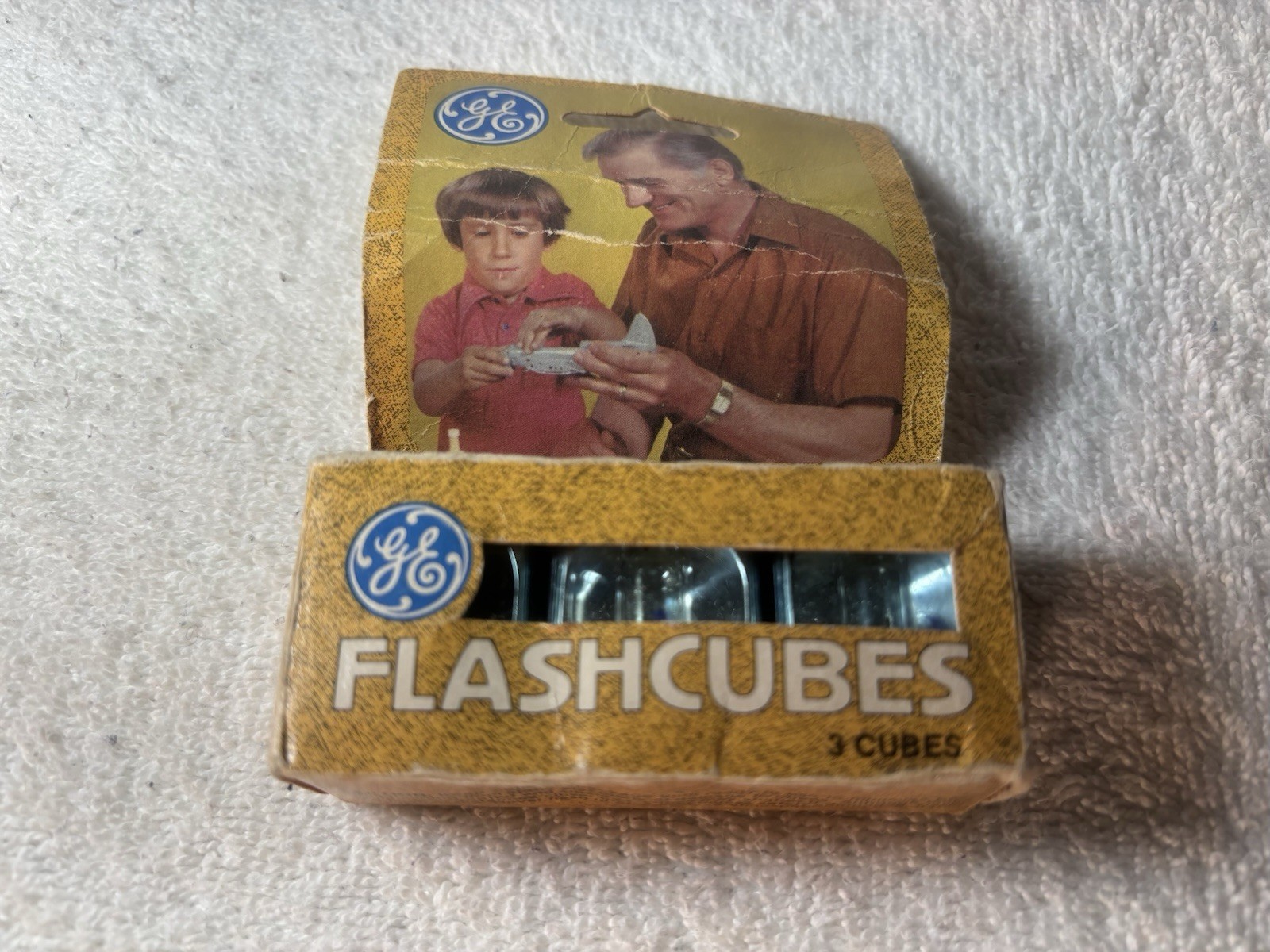 GE 3 Pack Of Flash Cubes Brand New In Packaging Vintage Photo Supplies