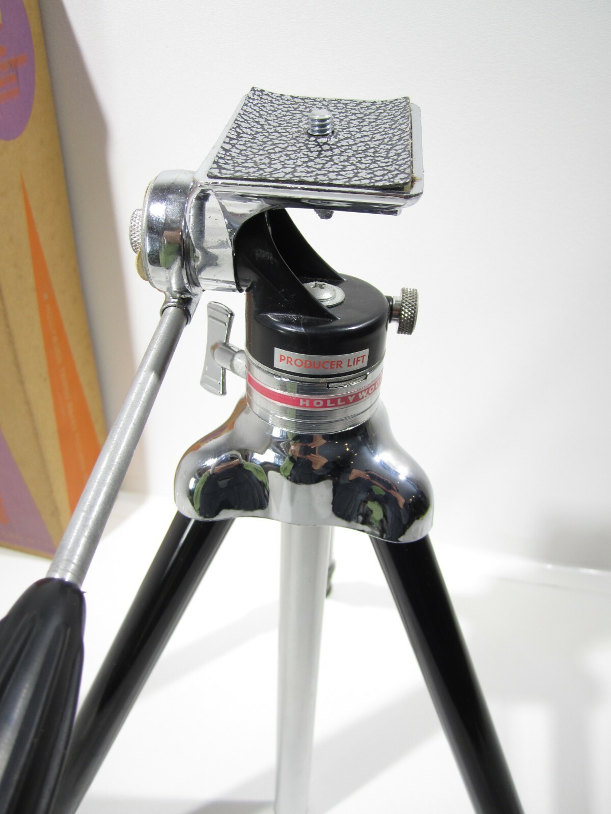 Vintage Hollywood Producer Lift Model Camera Tripod Works Great w Original Box