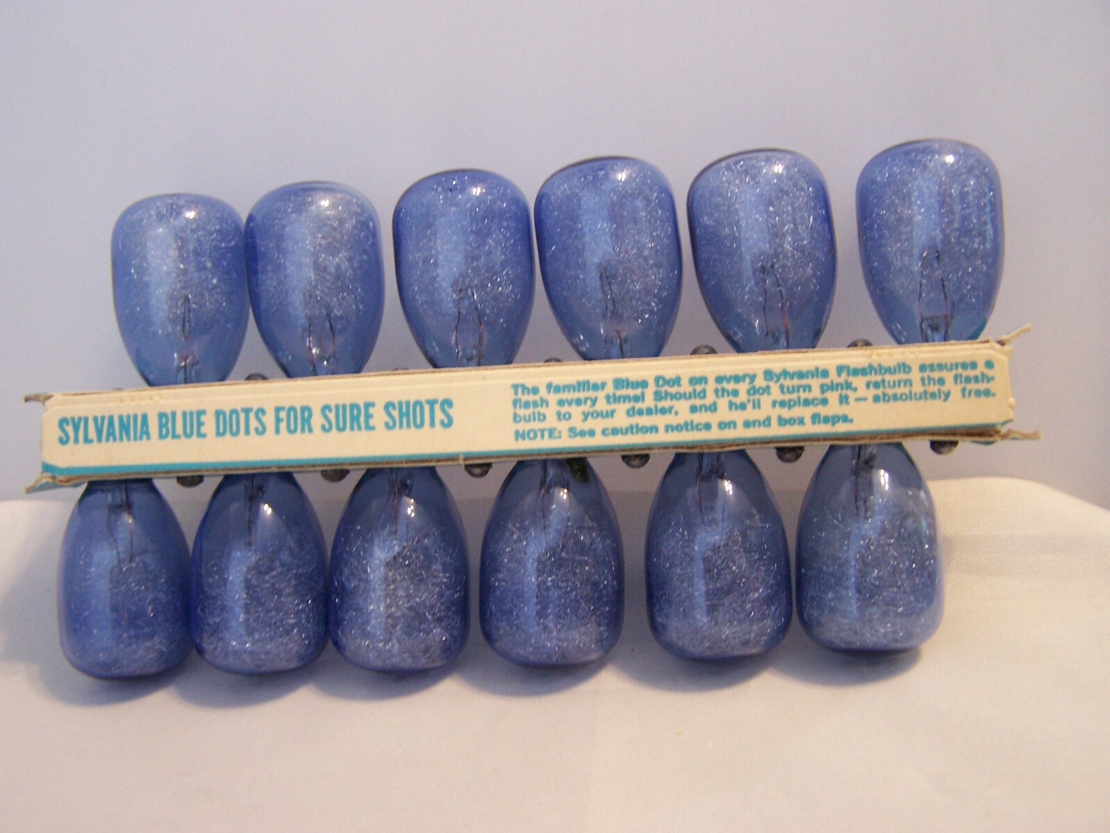Sylvania Blue Dot Flashbulbs – M2B Blue – NOS