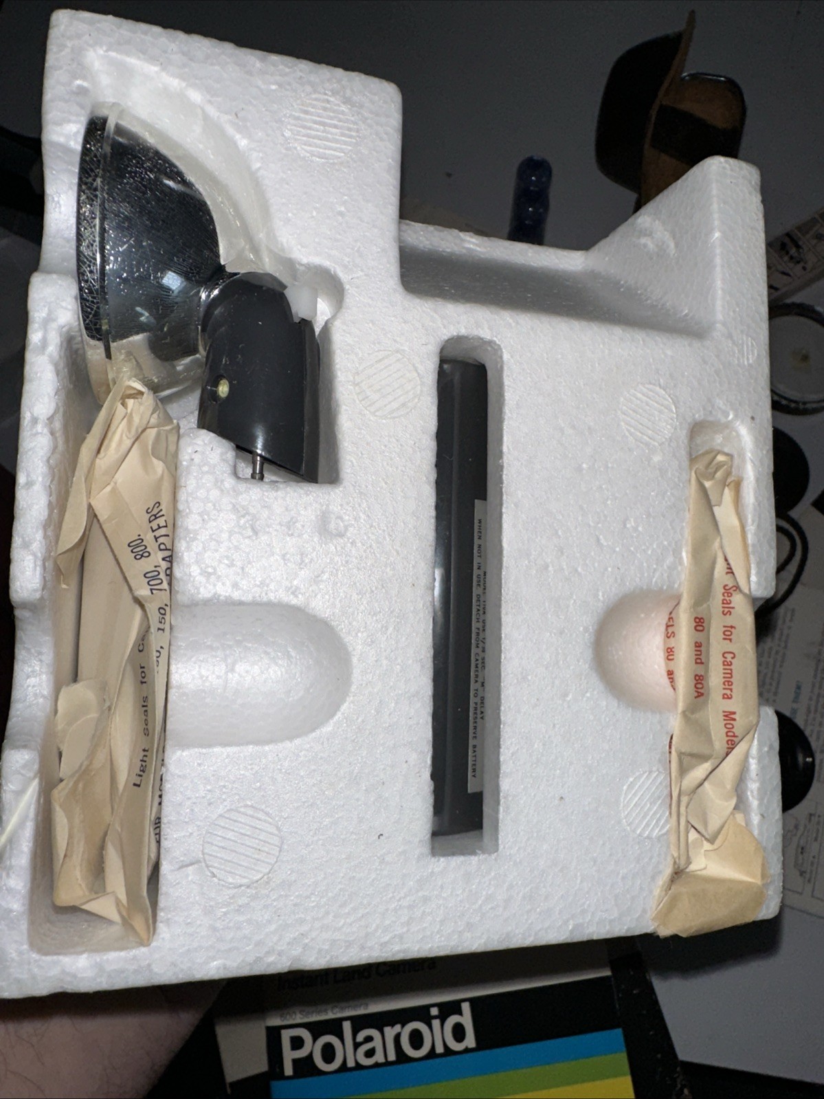 POLAROID WINK LIGHT MODEL 250 VINTAGE CAMERA ACCESSORIES LOT Flash Bulbs Kodak