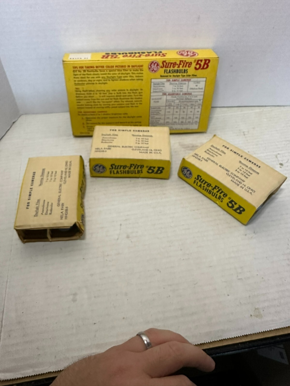 General Electric Sure-Fire #5B Flashbulbs