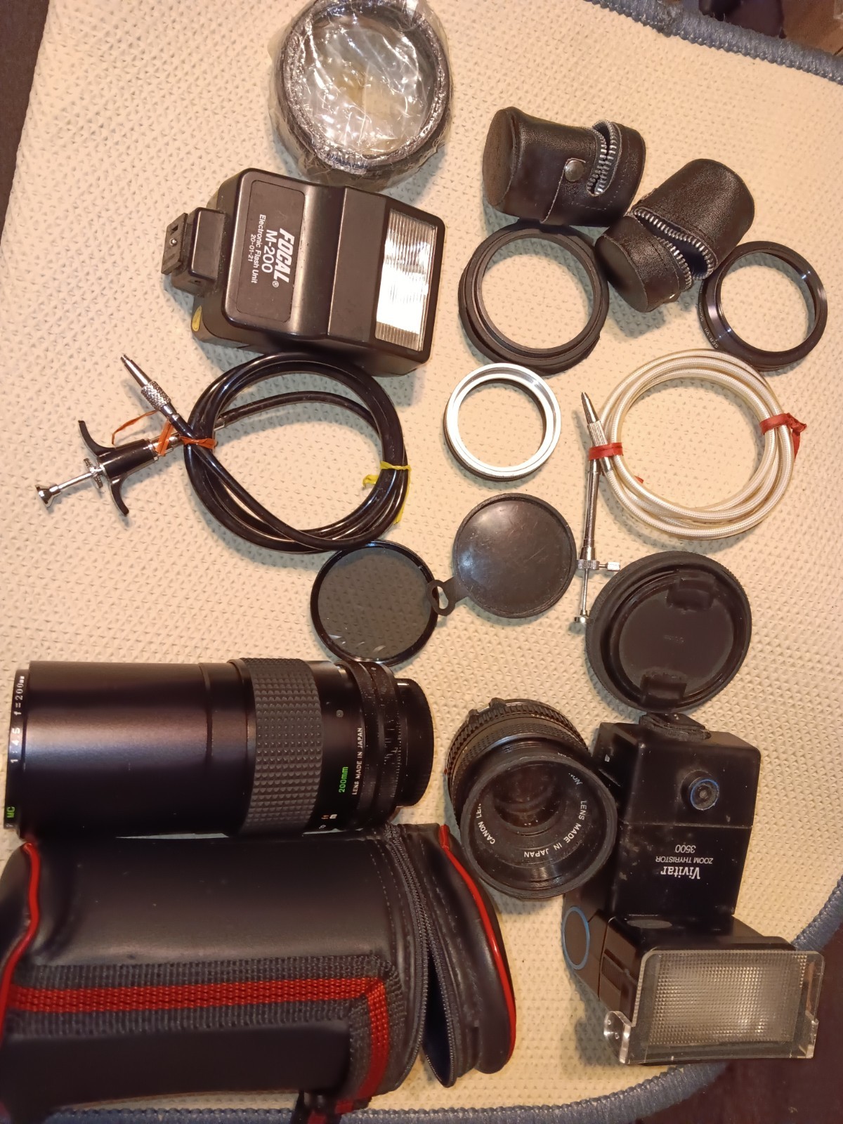 VINTAGE LOT OF CAMERA LENS, FLASHES LENS COVER, LENS CASES