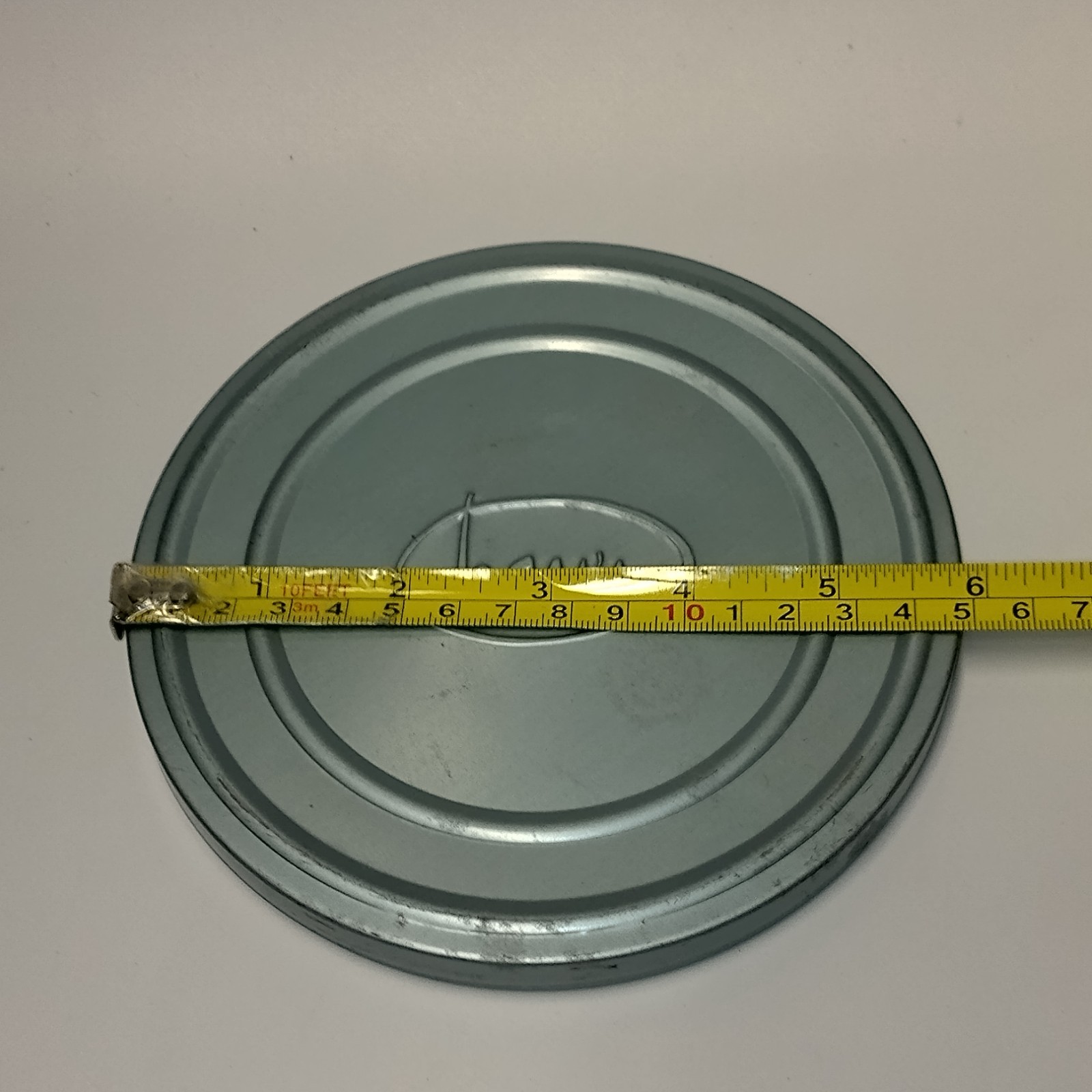 Vtg Hess’s Department Store 8mm 6″ Empty Movie Reel Metal Case