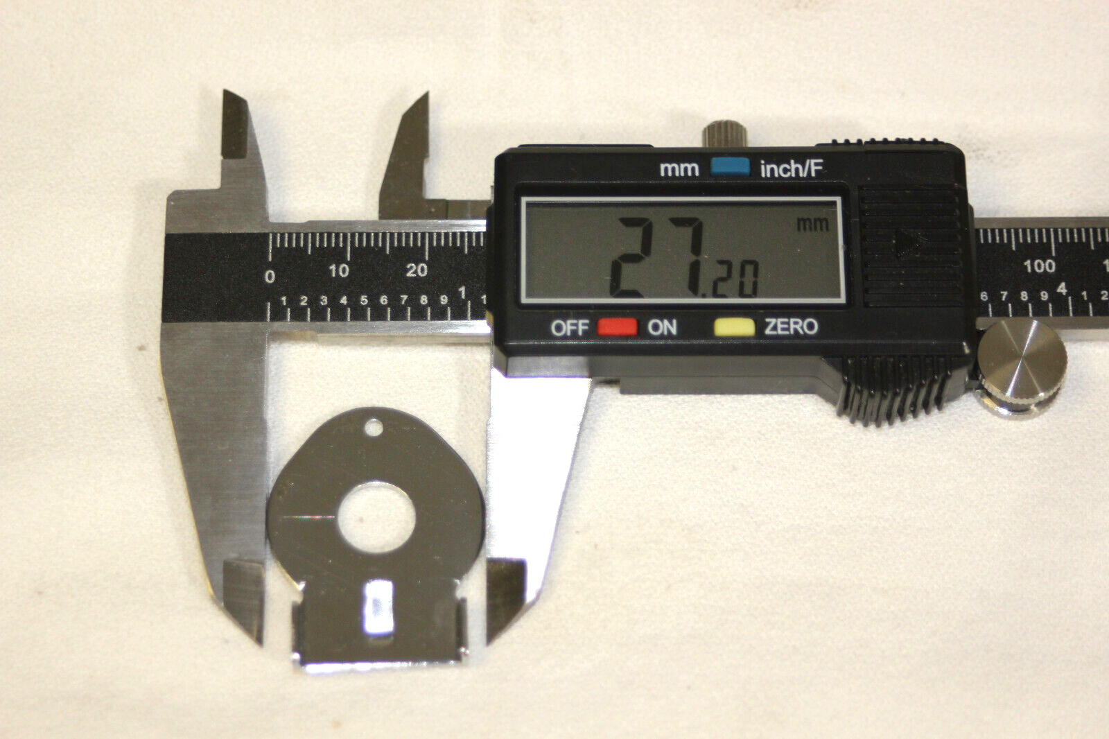 BOLEX H8, H16, 8mm, 16mm, Movie Camera Part Surefire grip, holds in rev screw