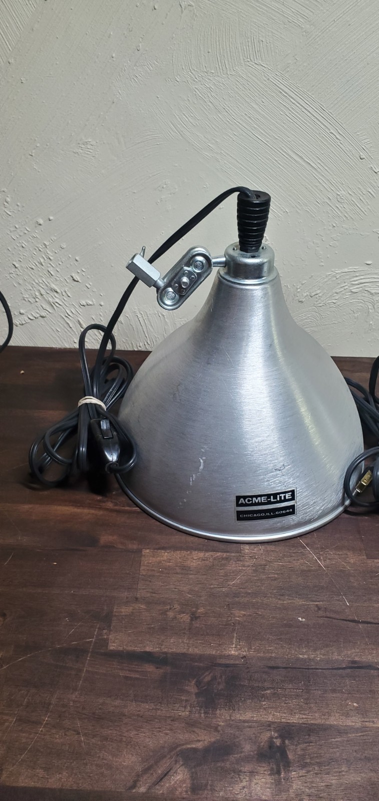 Pair Of Acme Lite Aluminum Photo Shoot Light Fictures Tested With Brackets