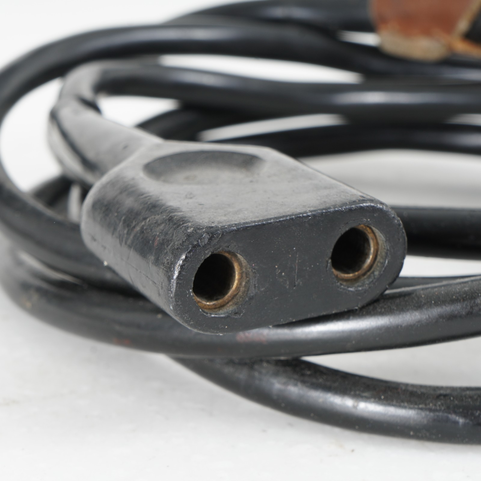 :ARRI Genuine Arriflex 16 Power Cable / 2-Prong (Large Connector)