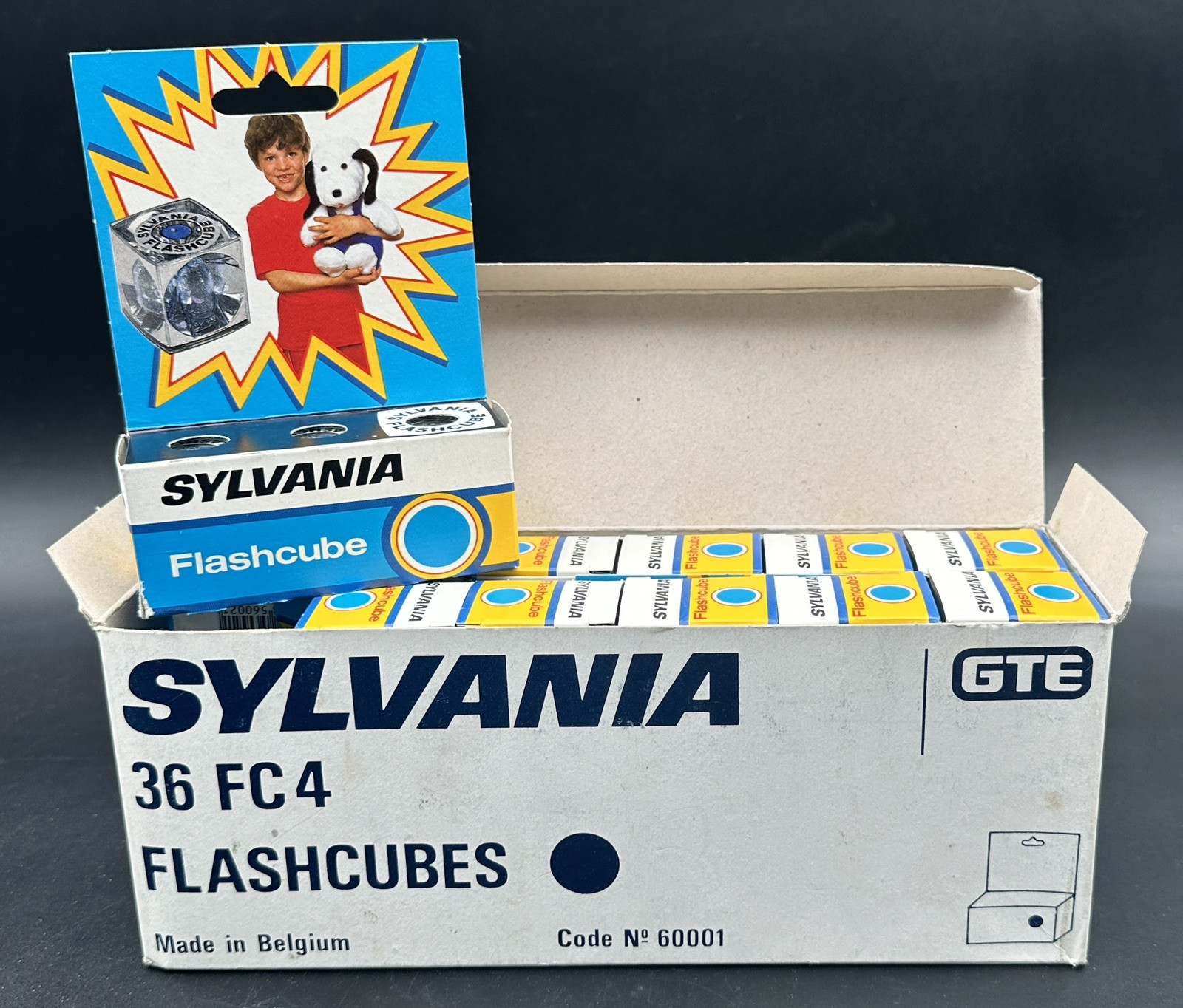Vintage Sylvania Blue Dot Flash Cubes Case 12 Boxes of 3 Cubes 36 FC 4 GTE