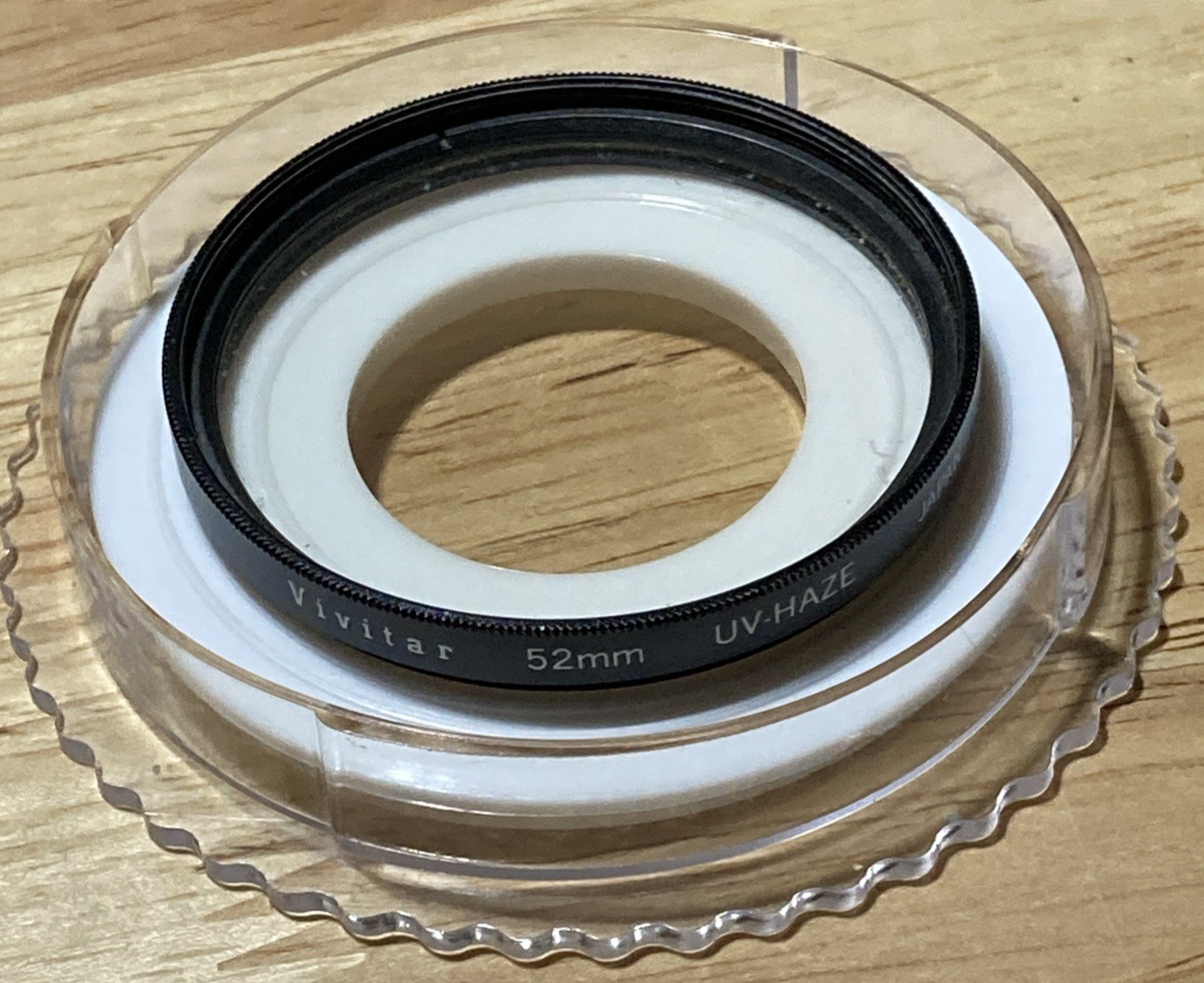 VINTAGE VIVITAR 52MM UV HAZE SCREW-ON LENS FILTER