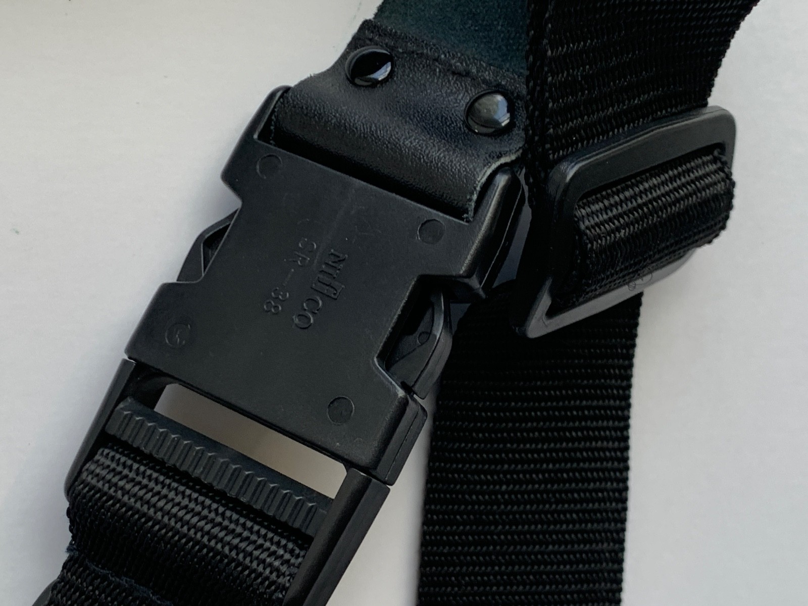 SIMA Video / Camera Waist Belt Walking Support Carrying System Extendable Tripod