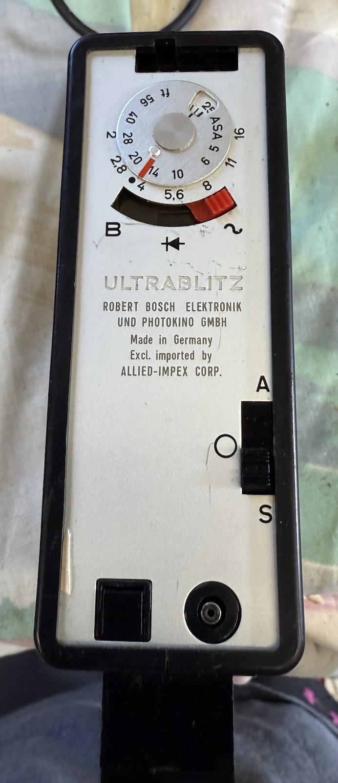 Vintage German Ultrablitz Bauer E200 Autoblitz Camera Flash w/ Cord & Manual