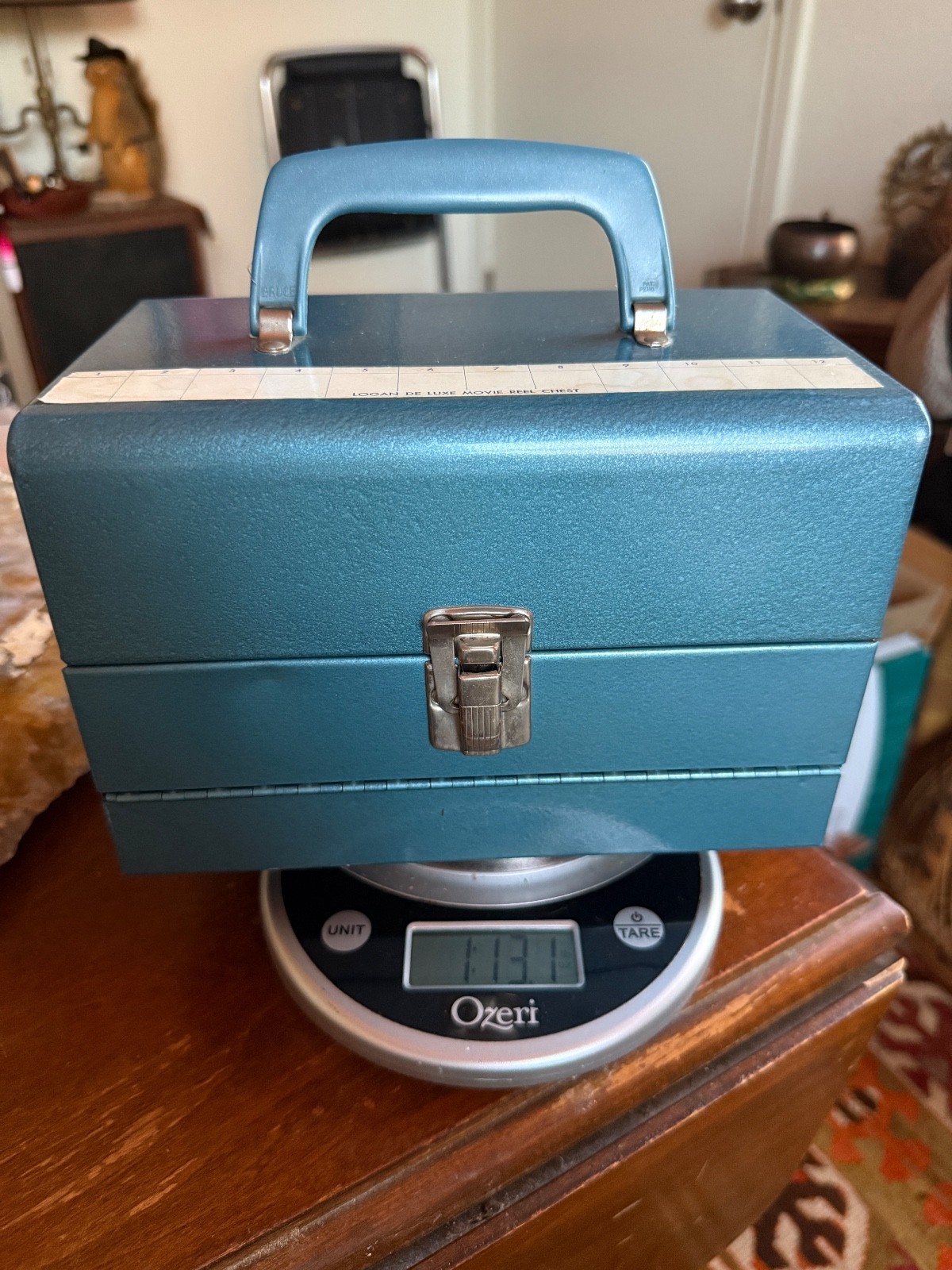Vintage Logan Deluxe Movie Reel Chest Blue Holds 12 Film Canisters for 5″ Reels
